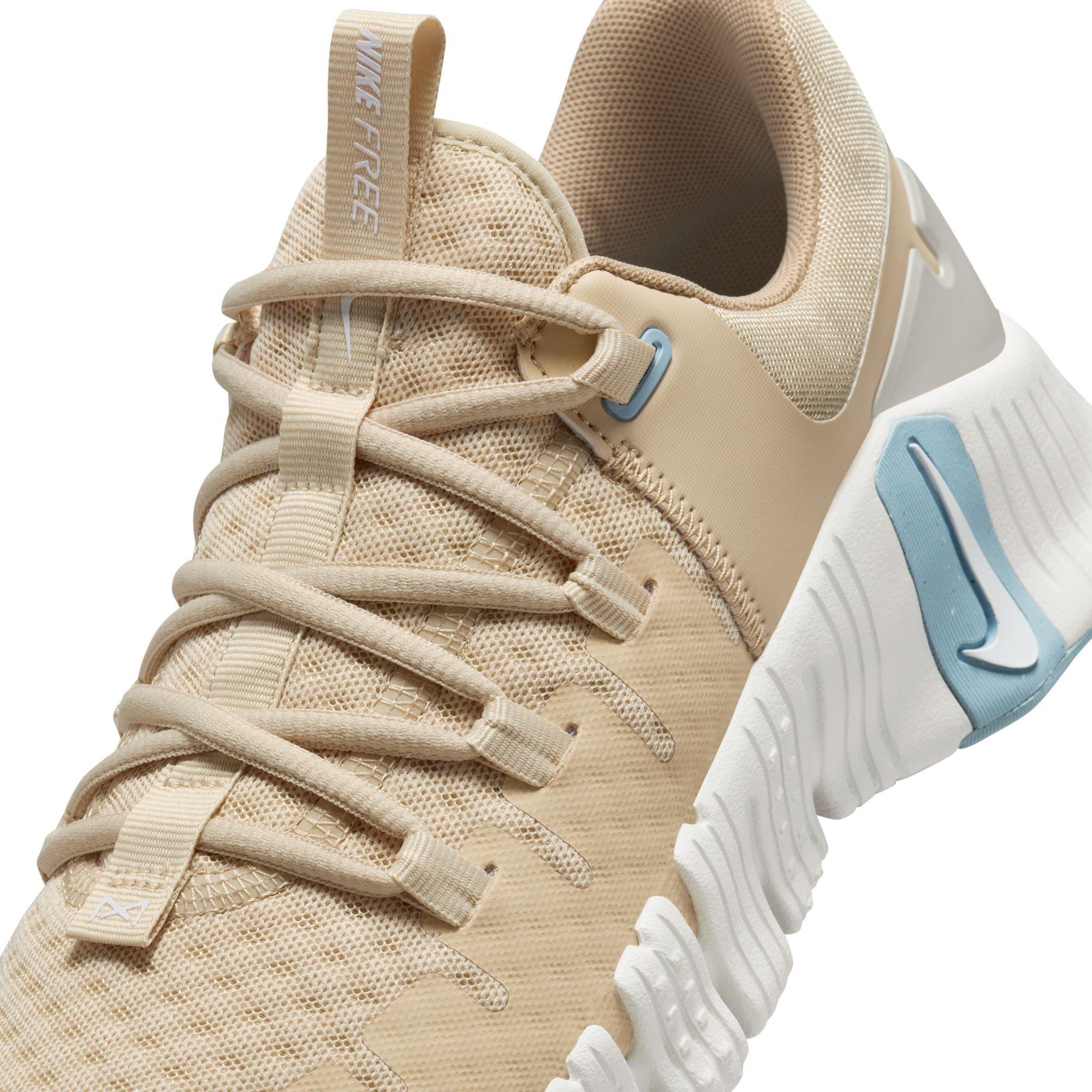 Areia em movimento/Branco - Nike - Free Metcon 5 Women's Training Shoes - 5
