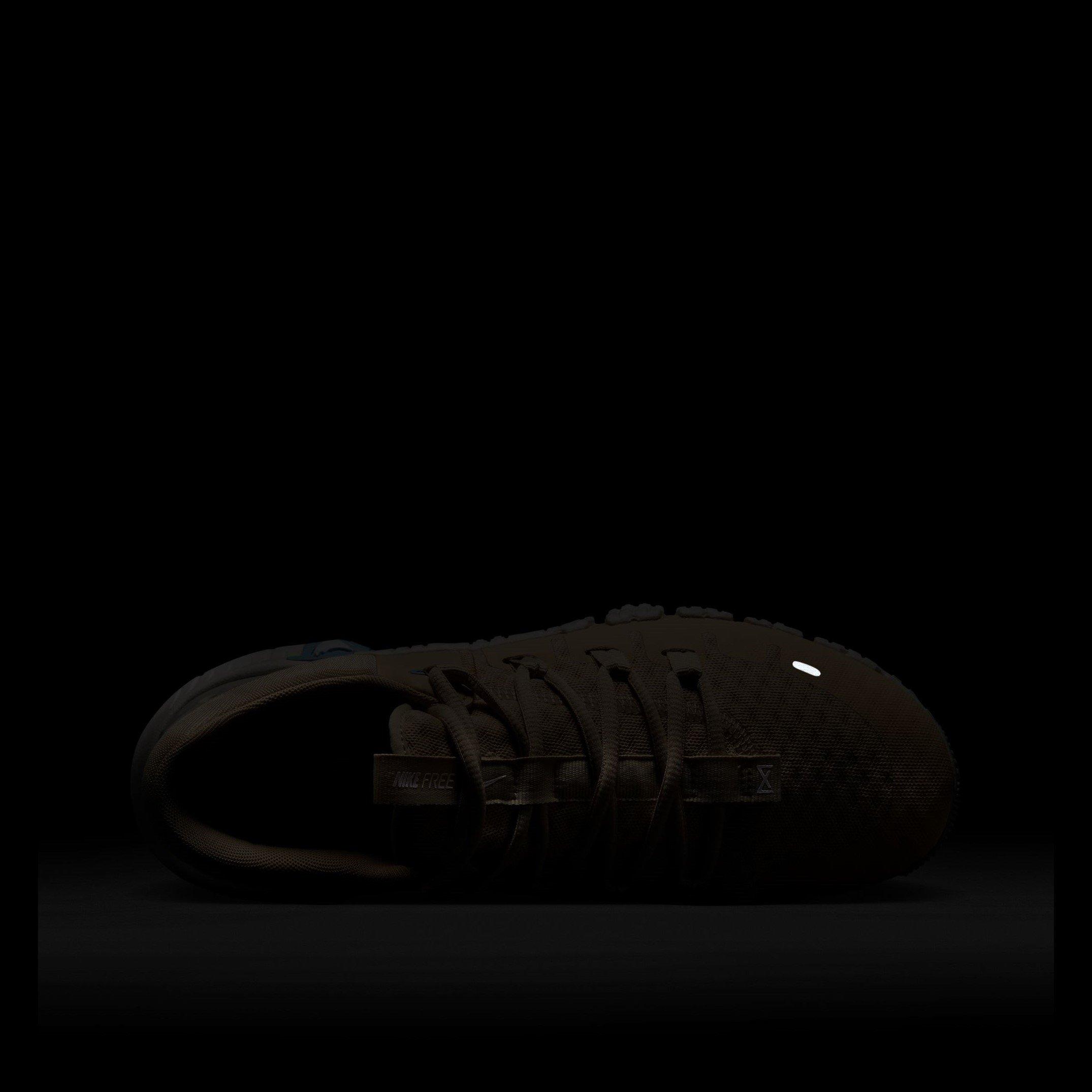 Areia em movimento/Branco - Nike - Free Metcon 5 Women's Training Shoes - 9