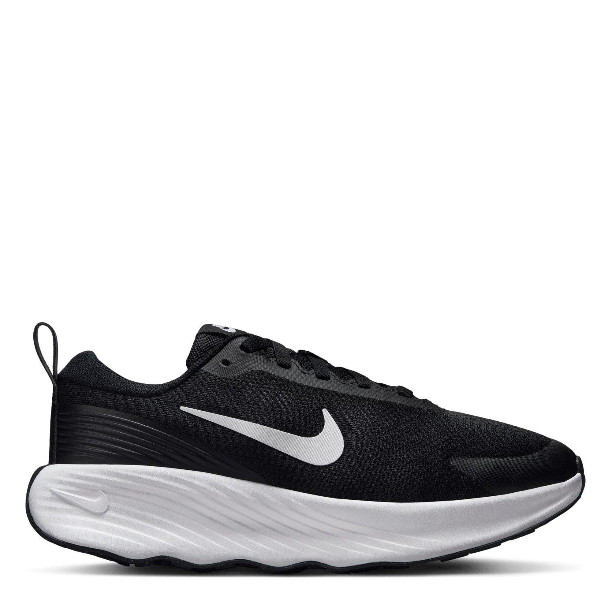 Nike Women's Promina - Black/White - 6.5 (40.5)