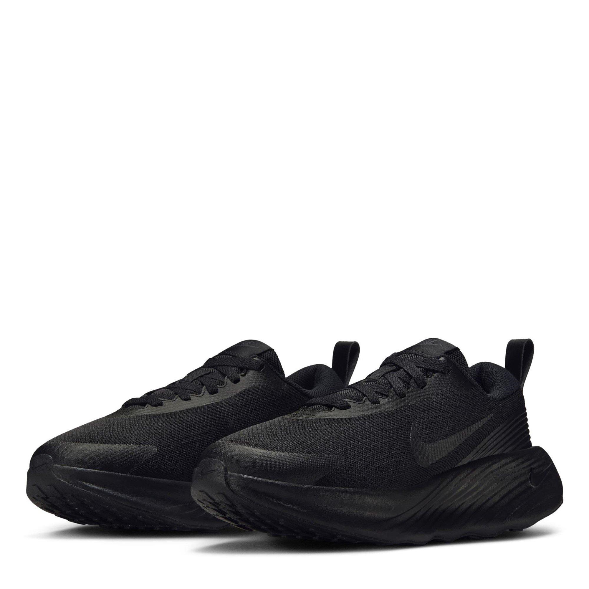 Triple Black - Nike - Promina - 4
