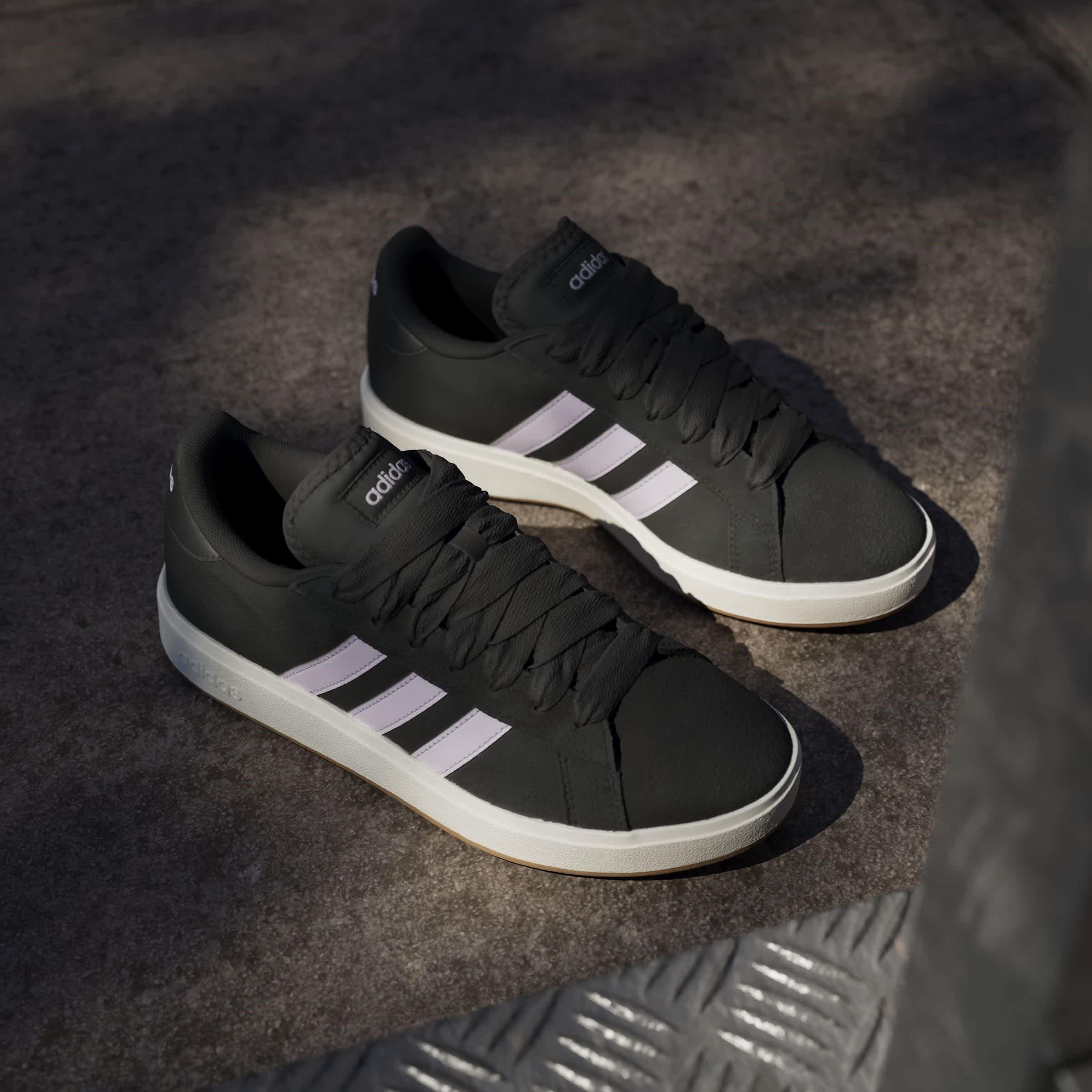 Black/Lvndr/Wht - adidas - Grand Court Base 00s Womens Trainers - 12