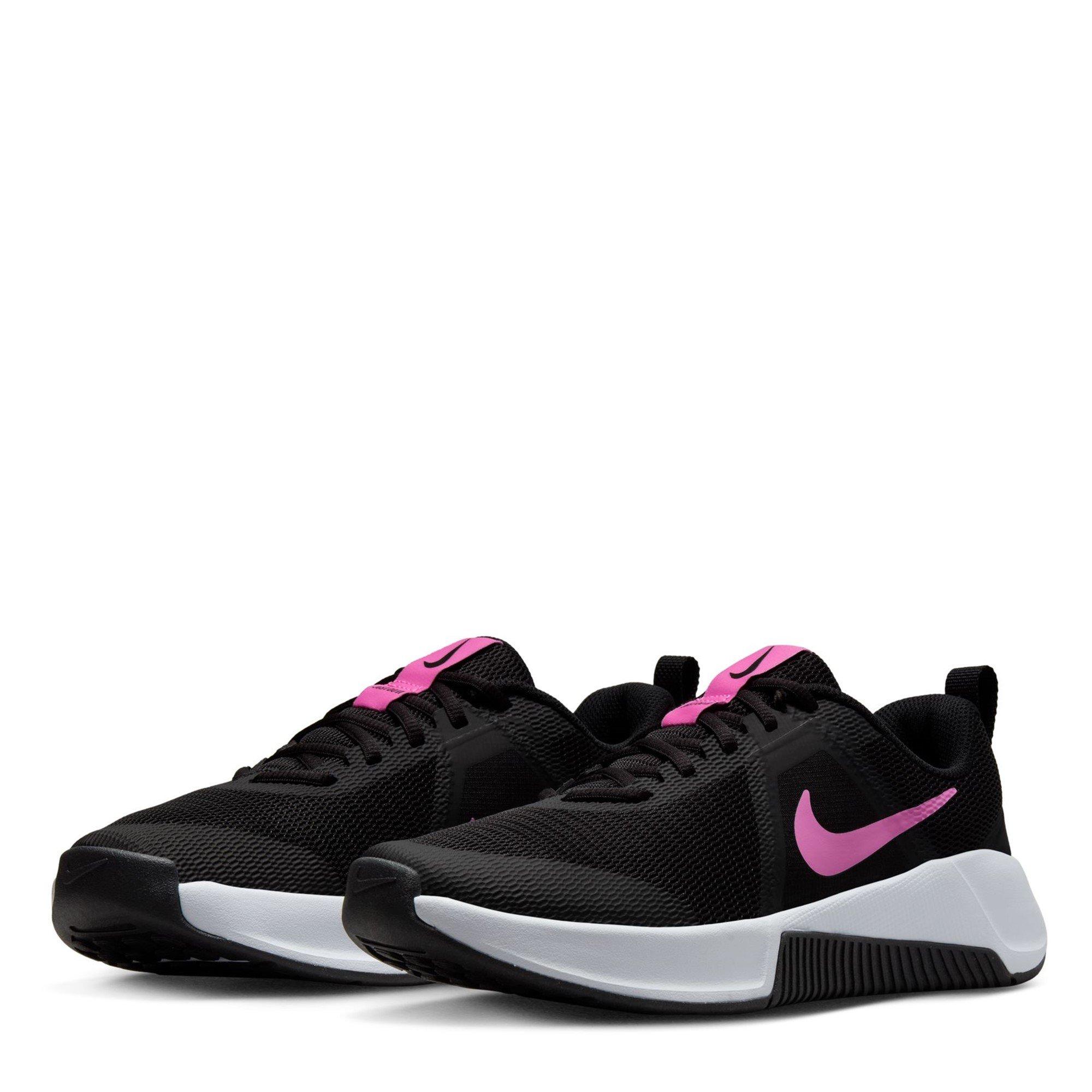 womens nike shoes pink and black