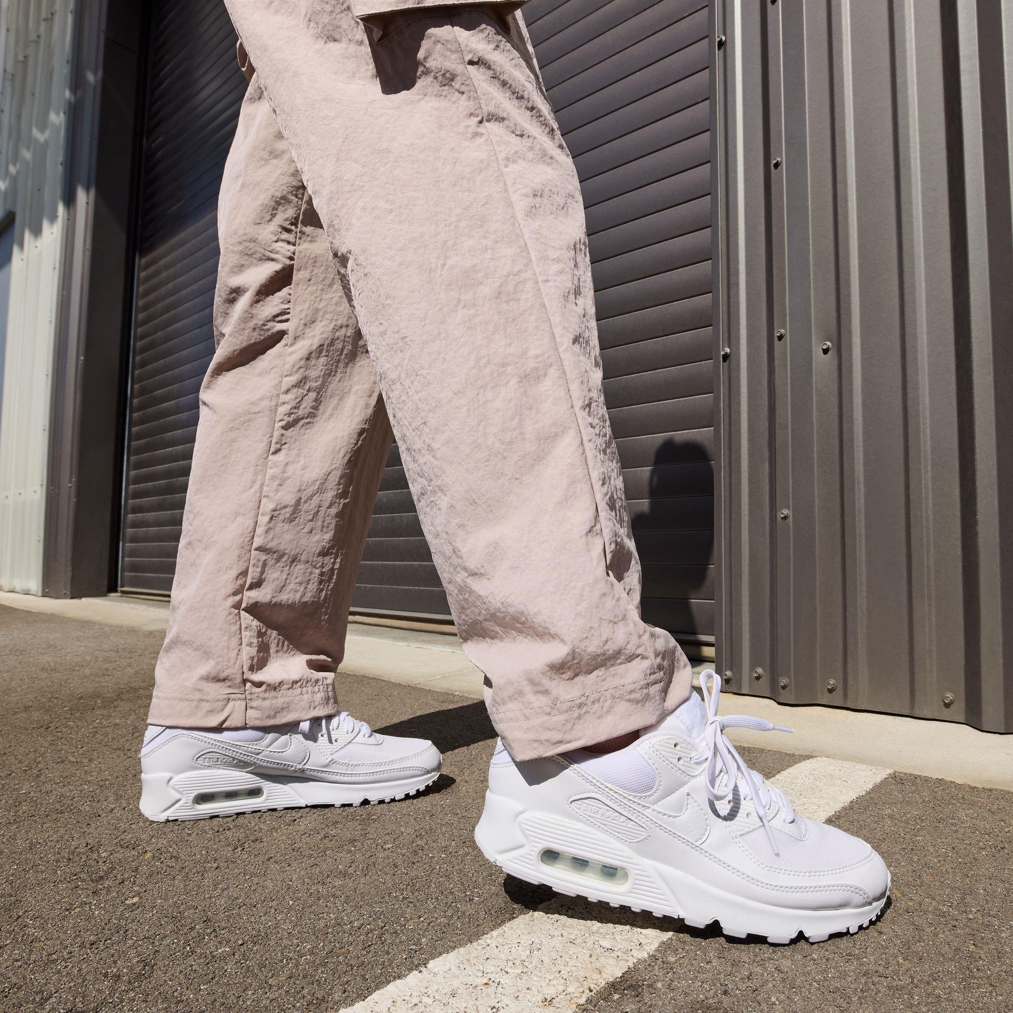 Trostruko bijelo - Nike - Air Max 90 Womens Trainers - 10