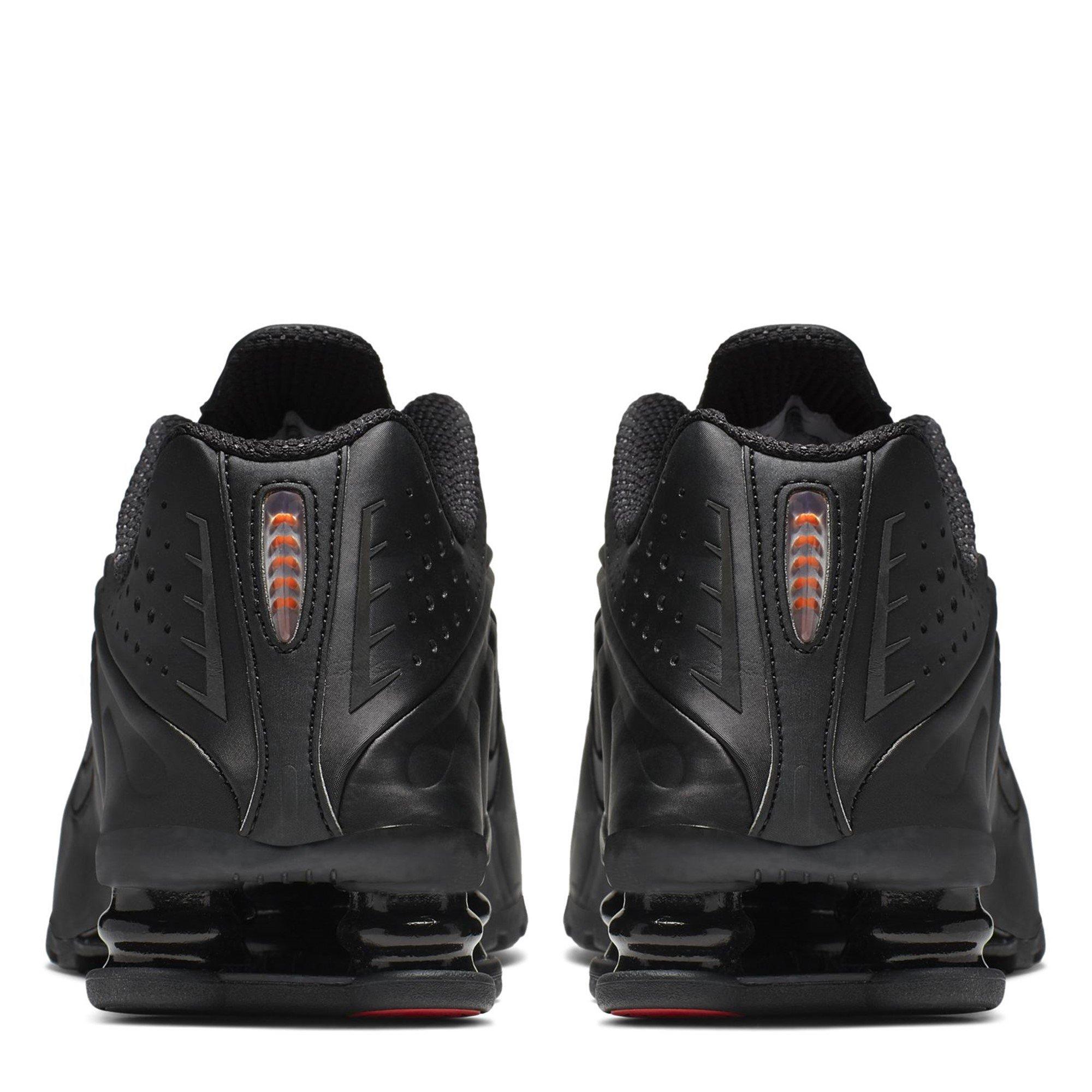 Black Black - Nike - Shox R4 Trainers - 6