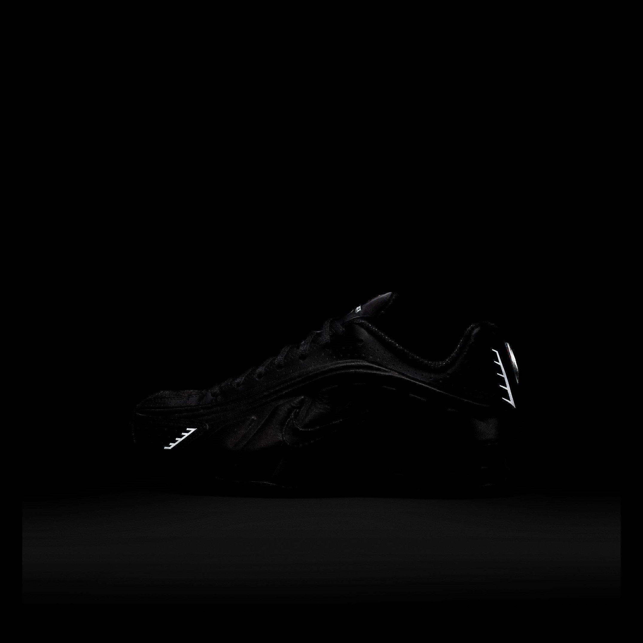 Black Black - Nike - Shox R4 Trainers - 10