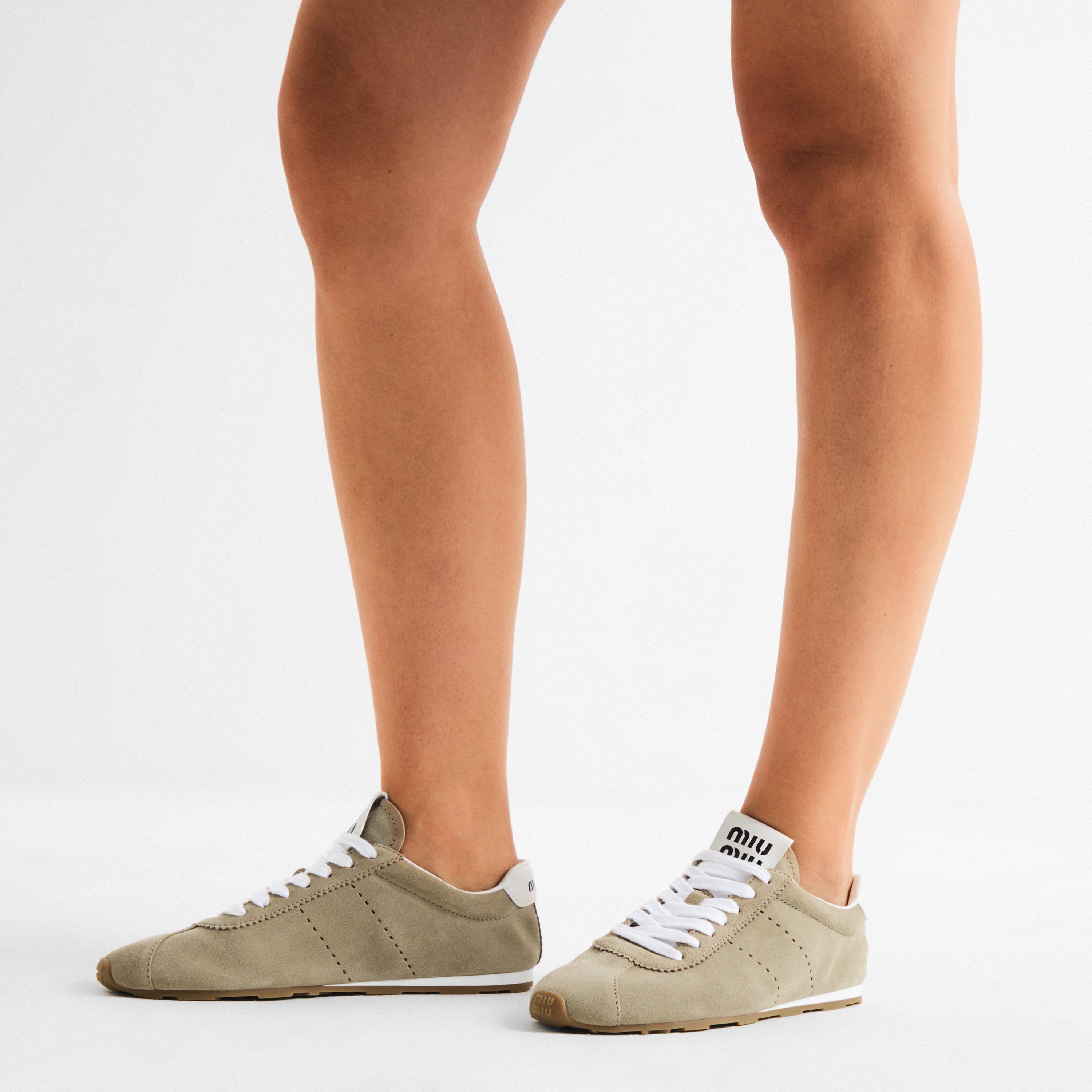 Deserto Suede - Miu Miu - Plume Suede Sneakers - 3