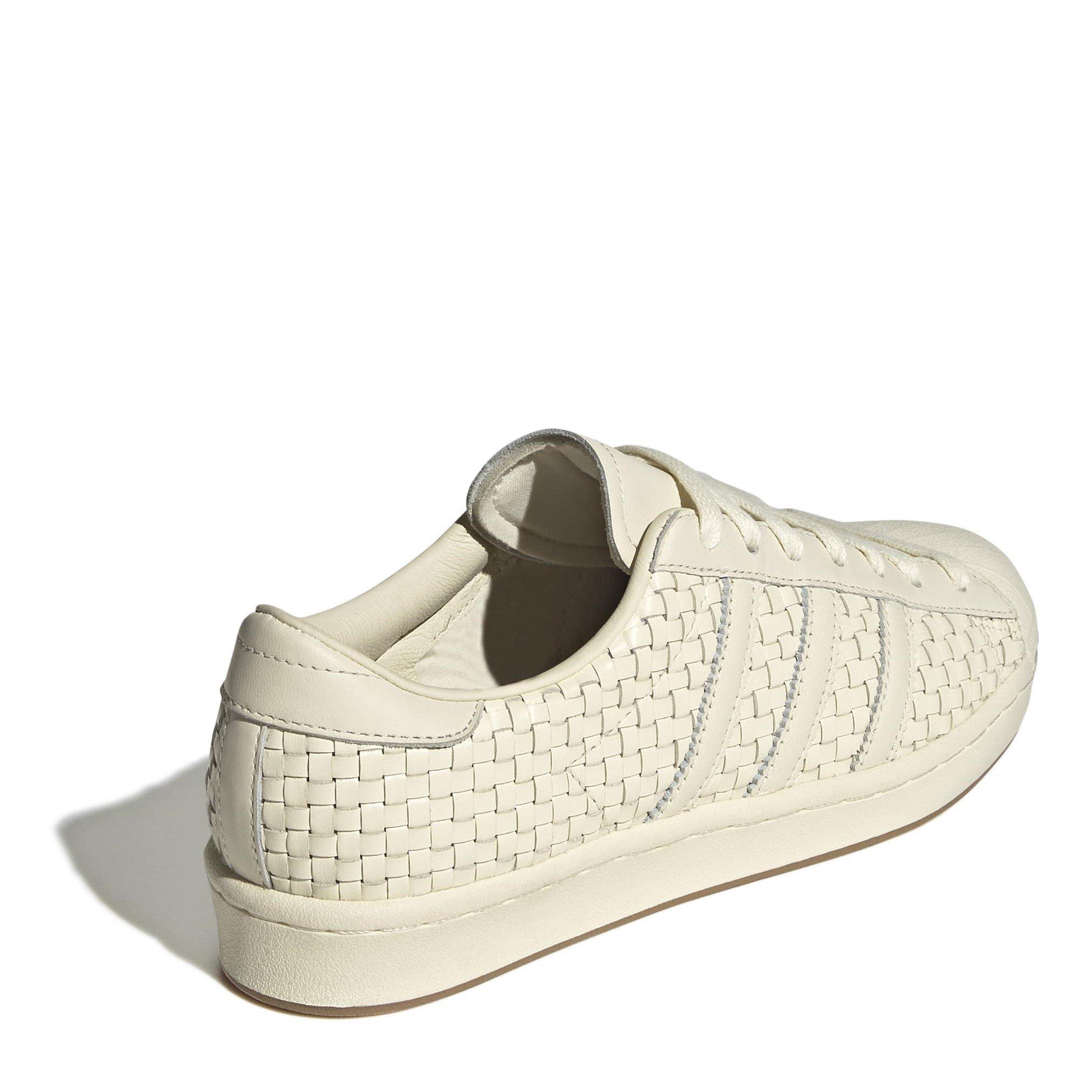 Cream - adidas Originals - Women's SuperStar V Low-Top Trainers - 4