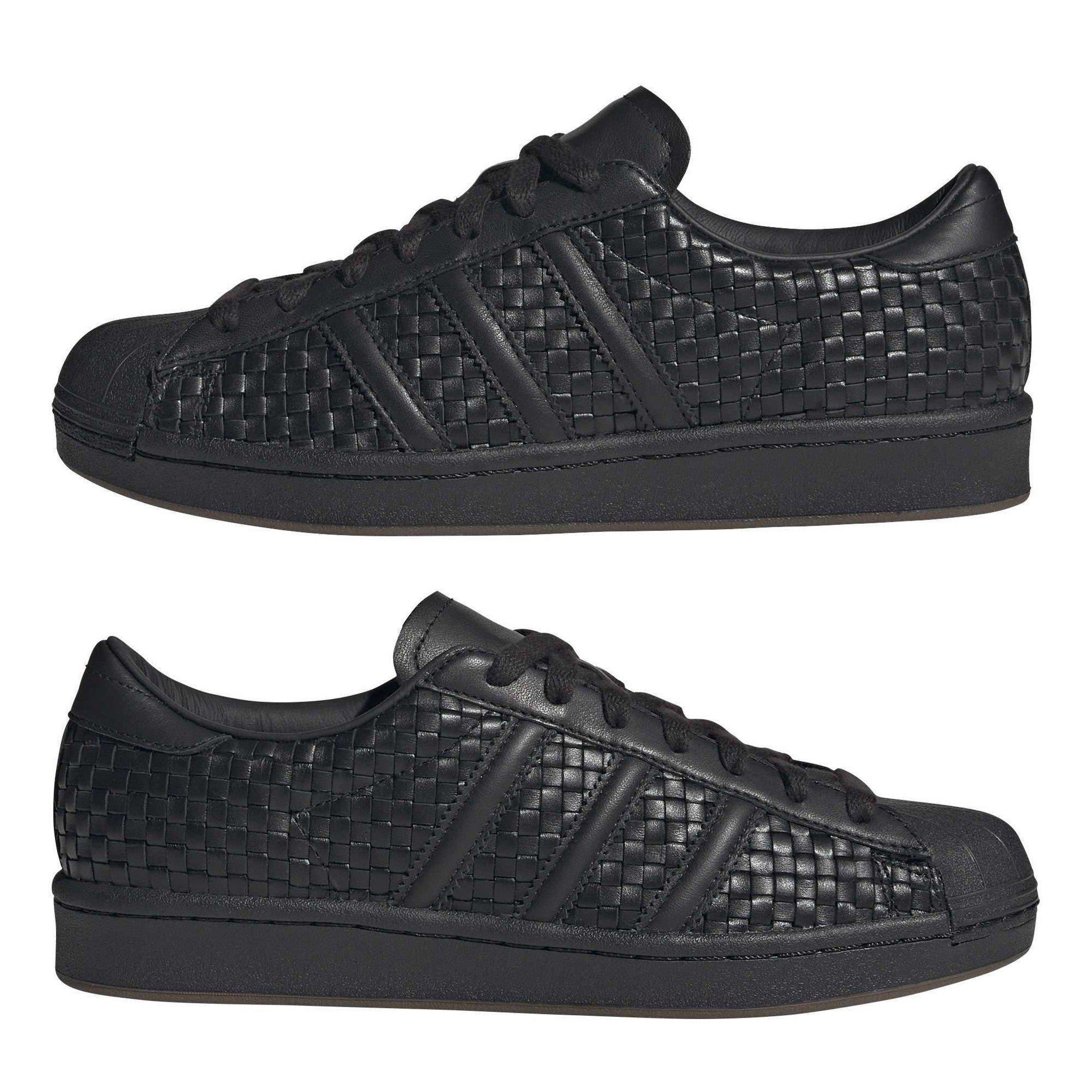 Black - adidas Originals - Women's SuperStar V Low-Top Trainers - 9