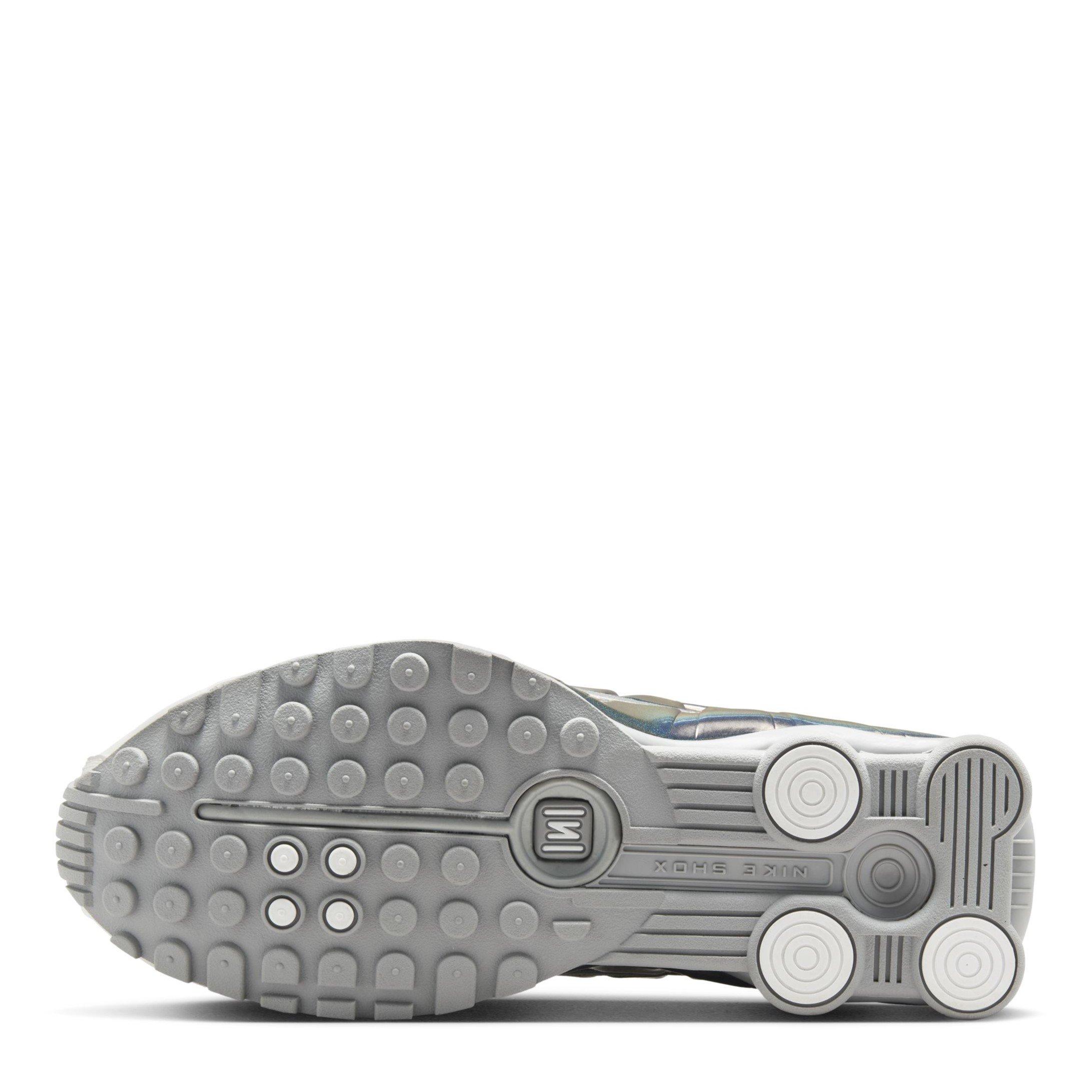 Summit White - Nike - Shox 4 Low Trainers - 3