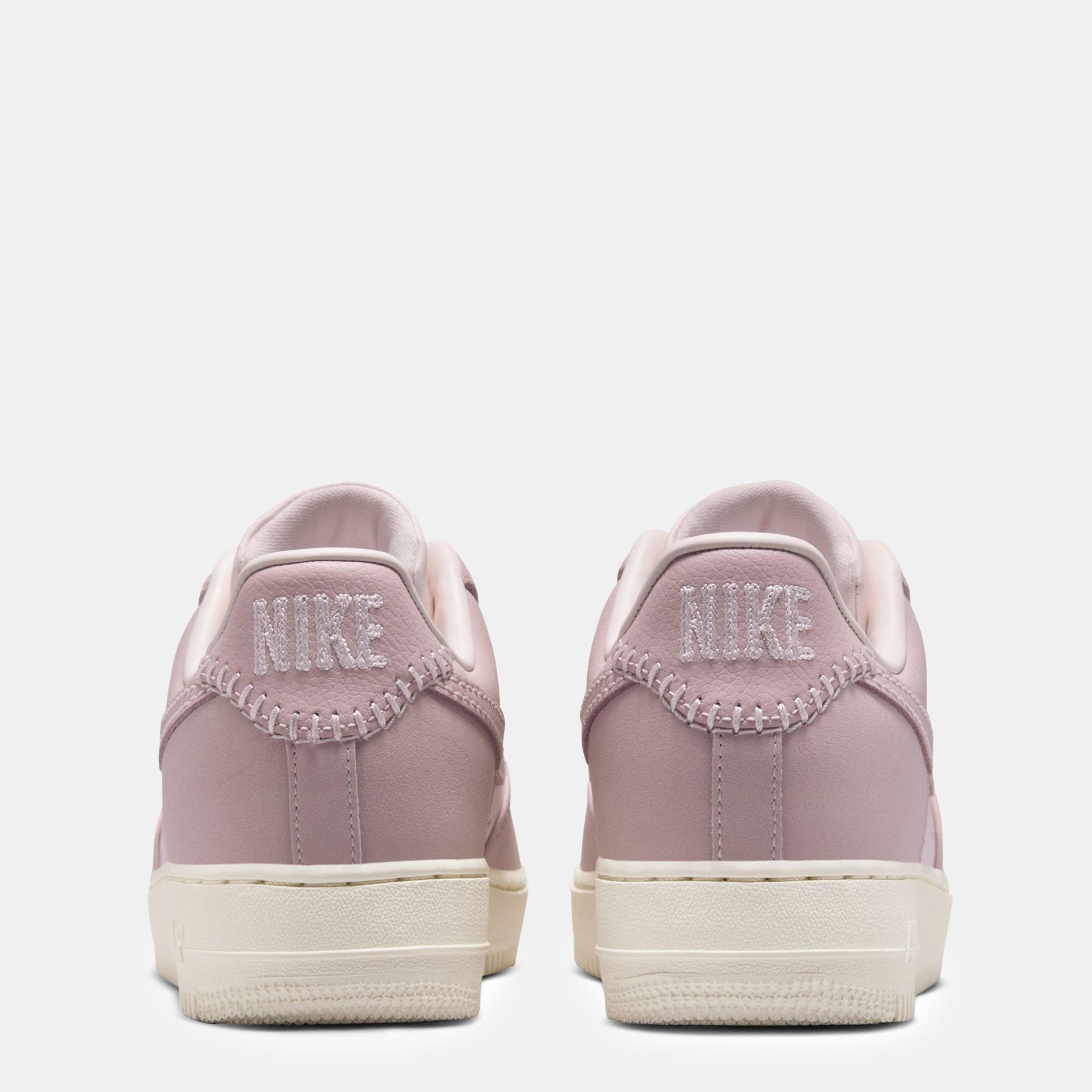 Pnk Oxf/Sail - Nike - Air Force 1 07 Trainers Womens - 6