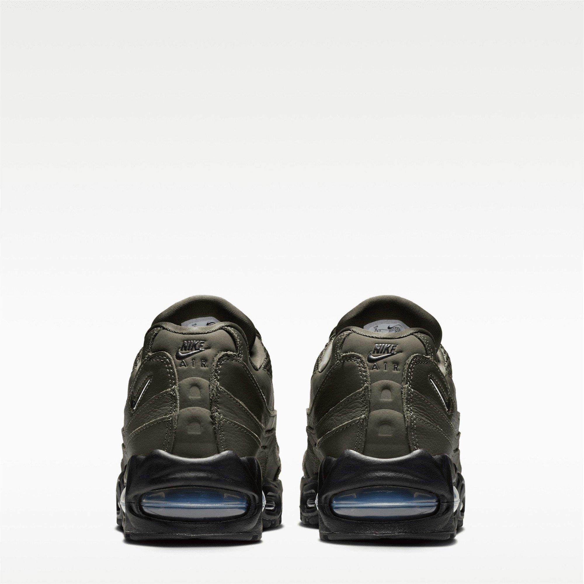 Cargo Khaki - Nike - Women's AM 95 Big Bubble Low-Top Trainers - 4