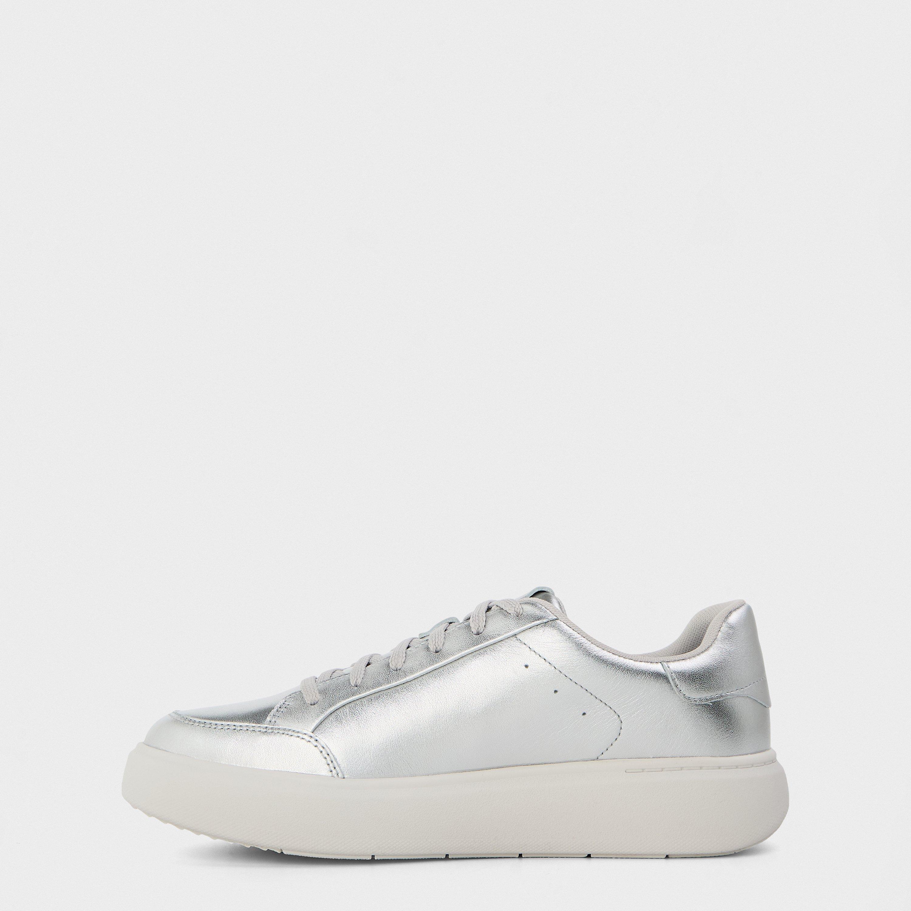 Silver - Fitflop - Women's Metallic Leather Low-Top Trainers - 2