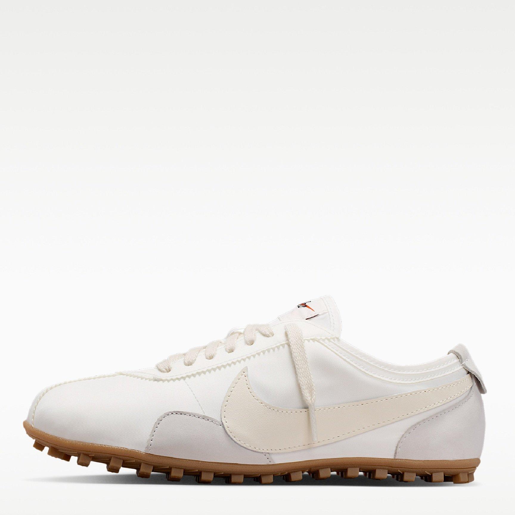 Summit White - Nike - Women's Low-Top Trainers - 2