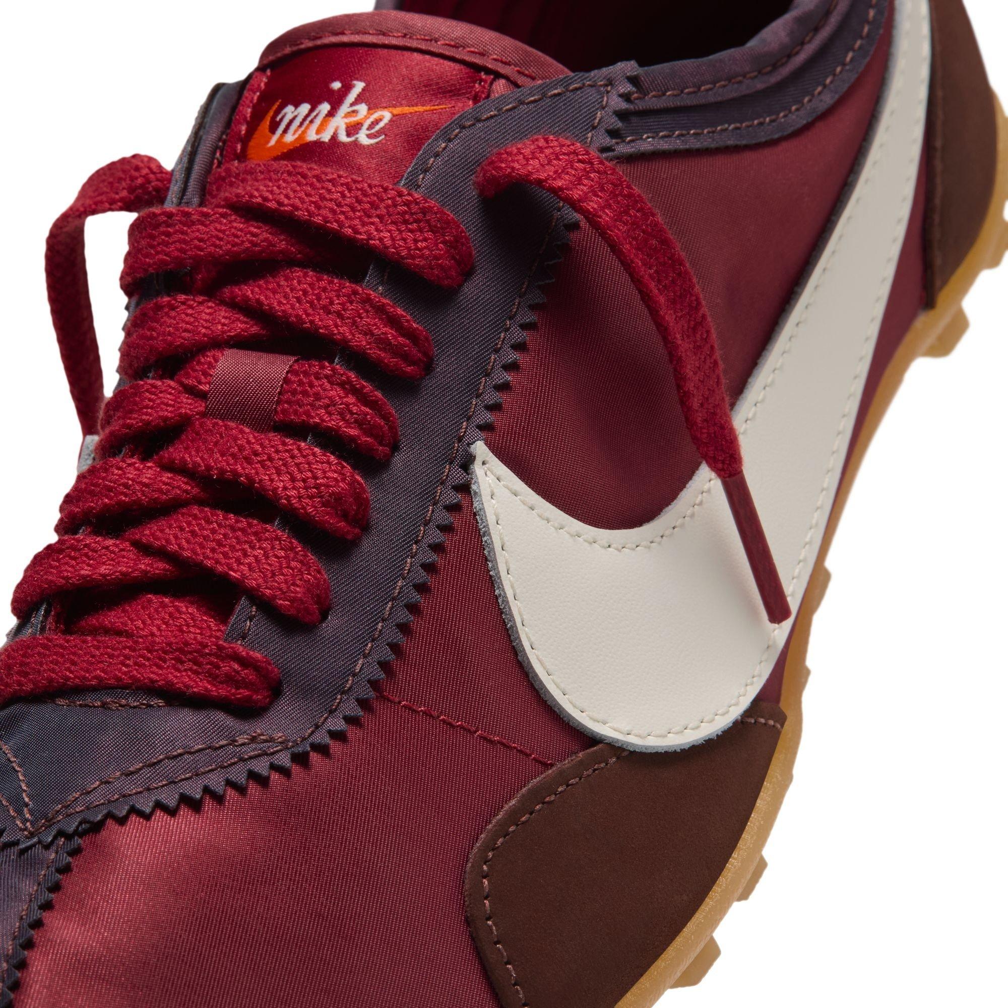 Mystic Dates - Nike - Womens Moon Shoe Trainers - 7