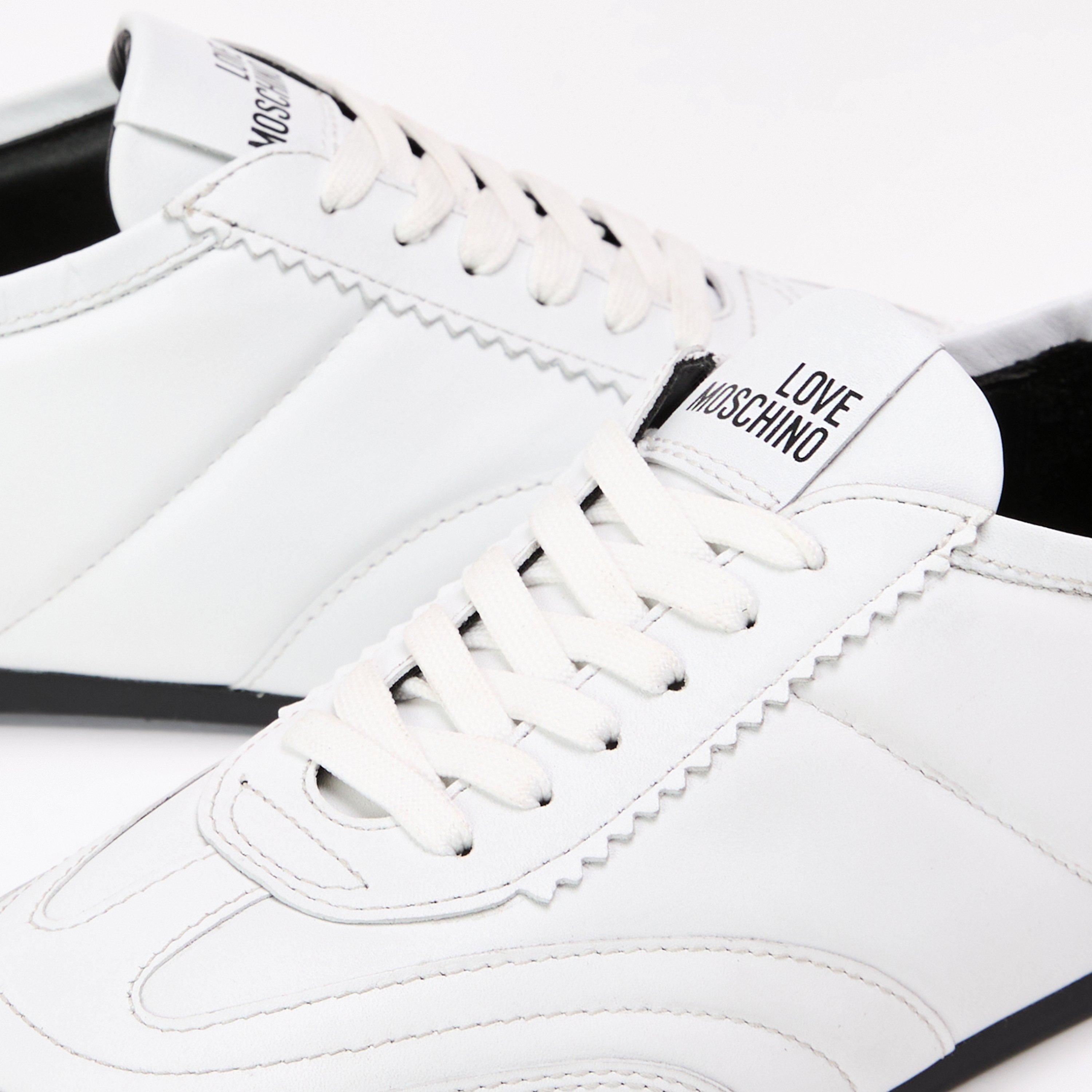 White - Love Moschino - Women's Low-Top Trainers - 3