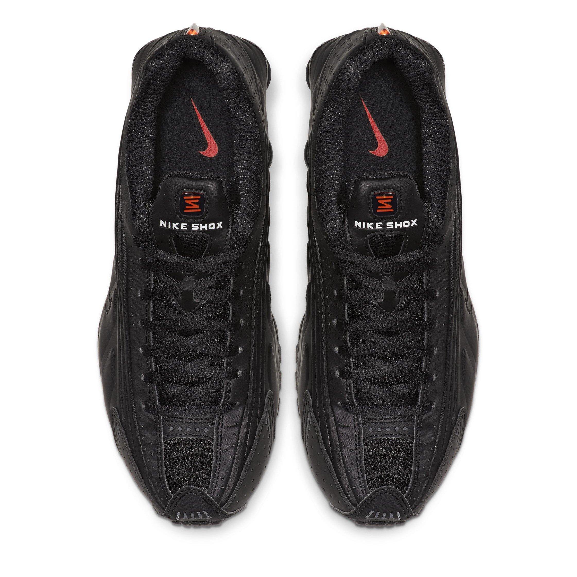 Black Black - Nike - Shox R4 Trainers - 5