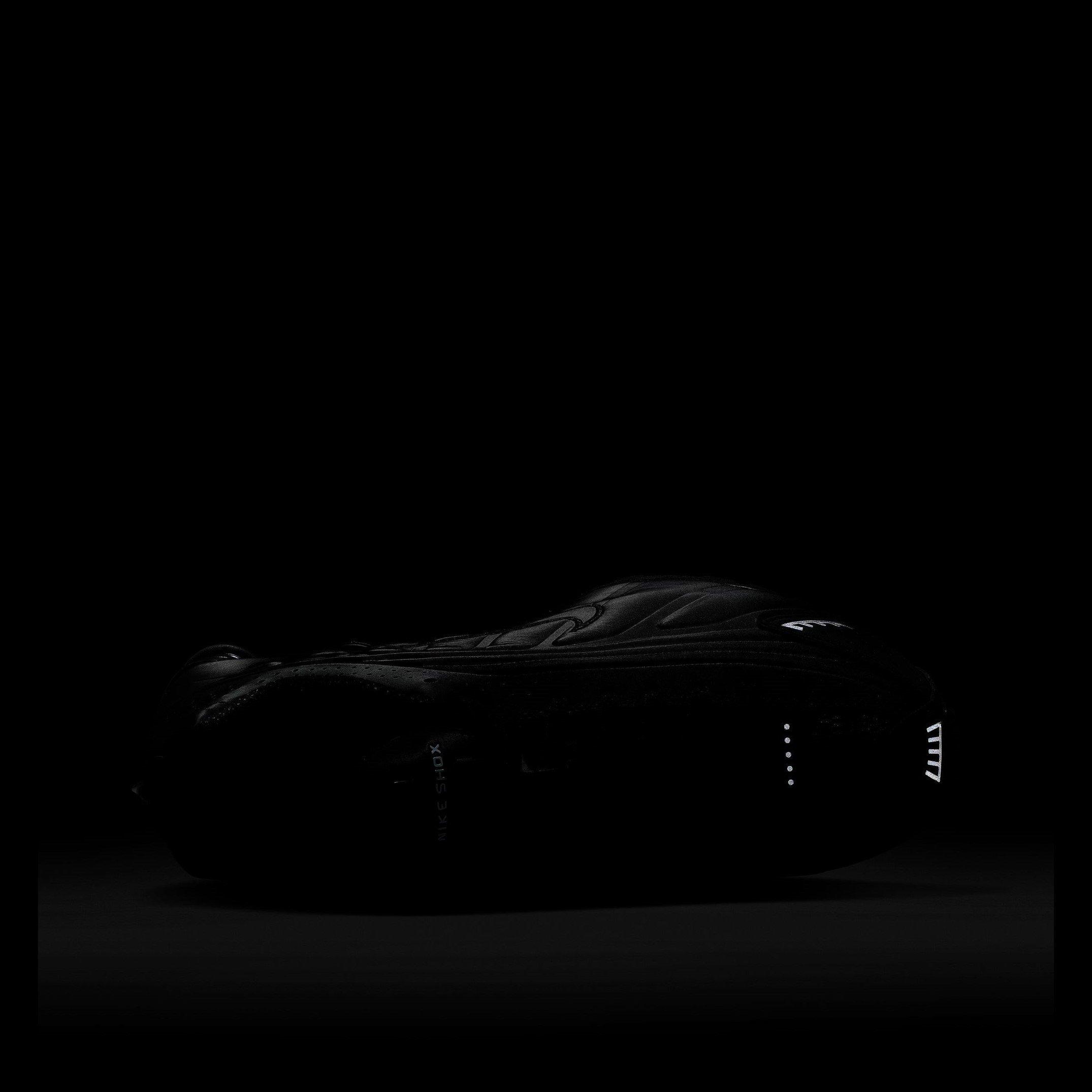 Black Black - Nike - Shox R4 Trainers - 9