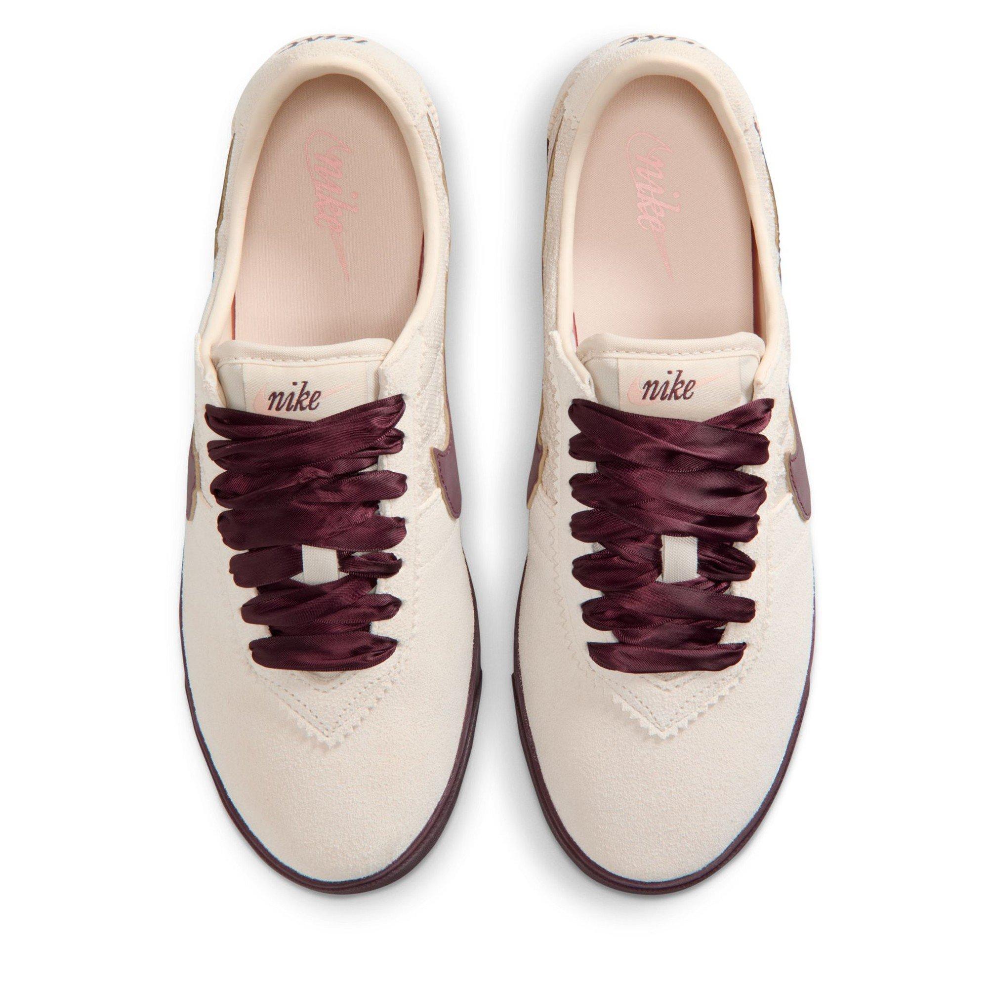Cream/Burgundy - Nike - Women's Low-Top Trainers - 6