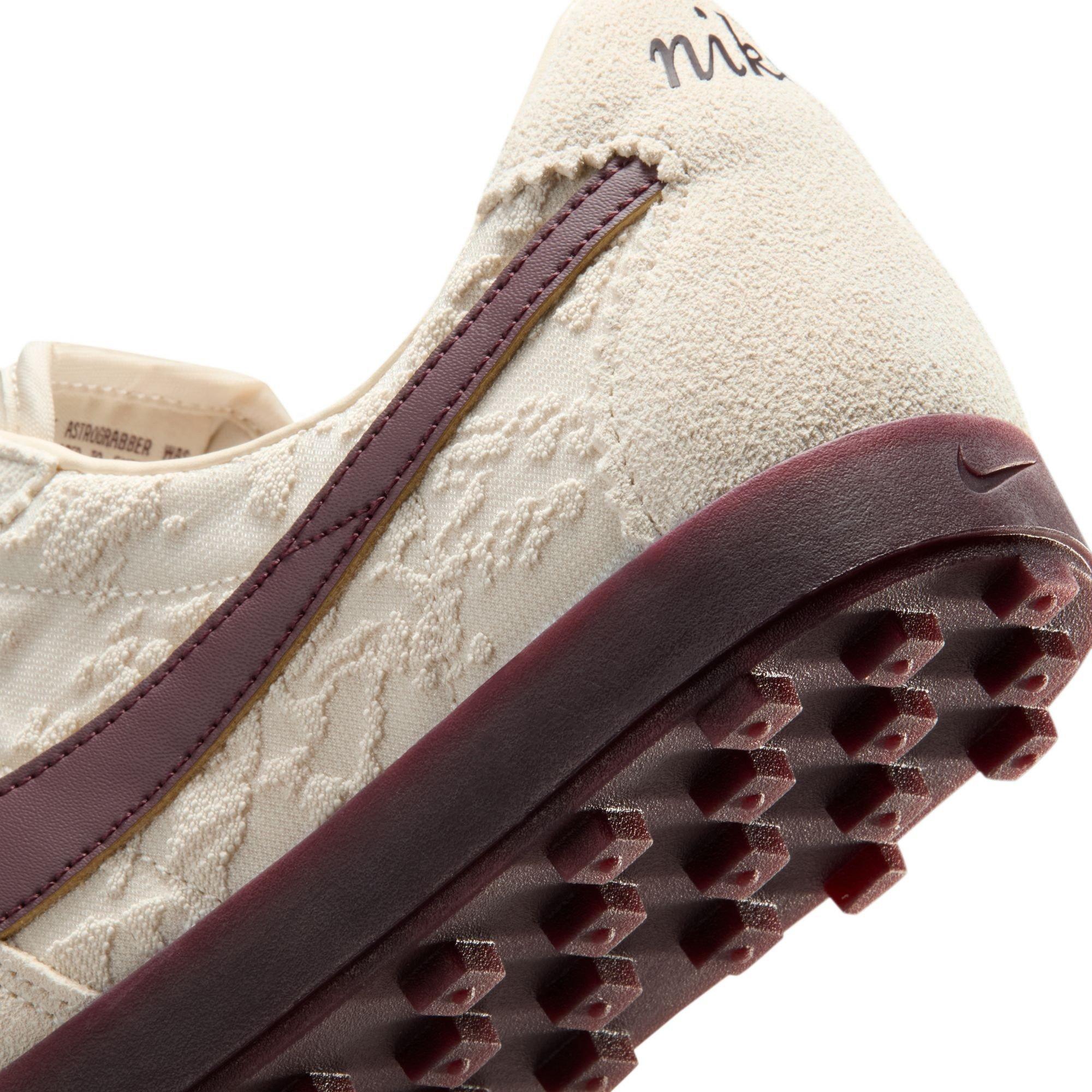 Cream/Burgundy - Nike - Women's Low-Top Trainers - 8