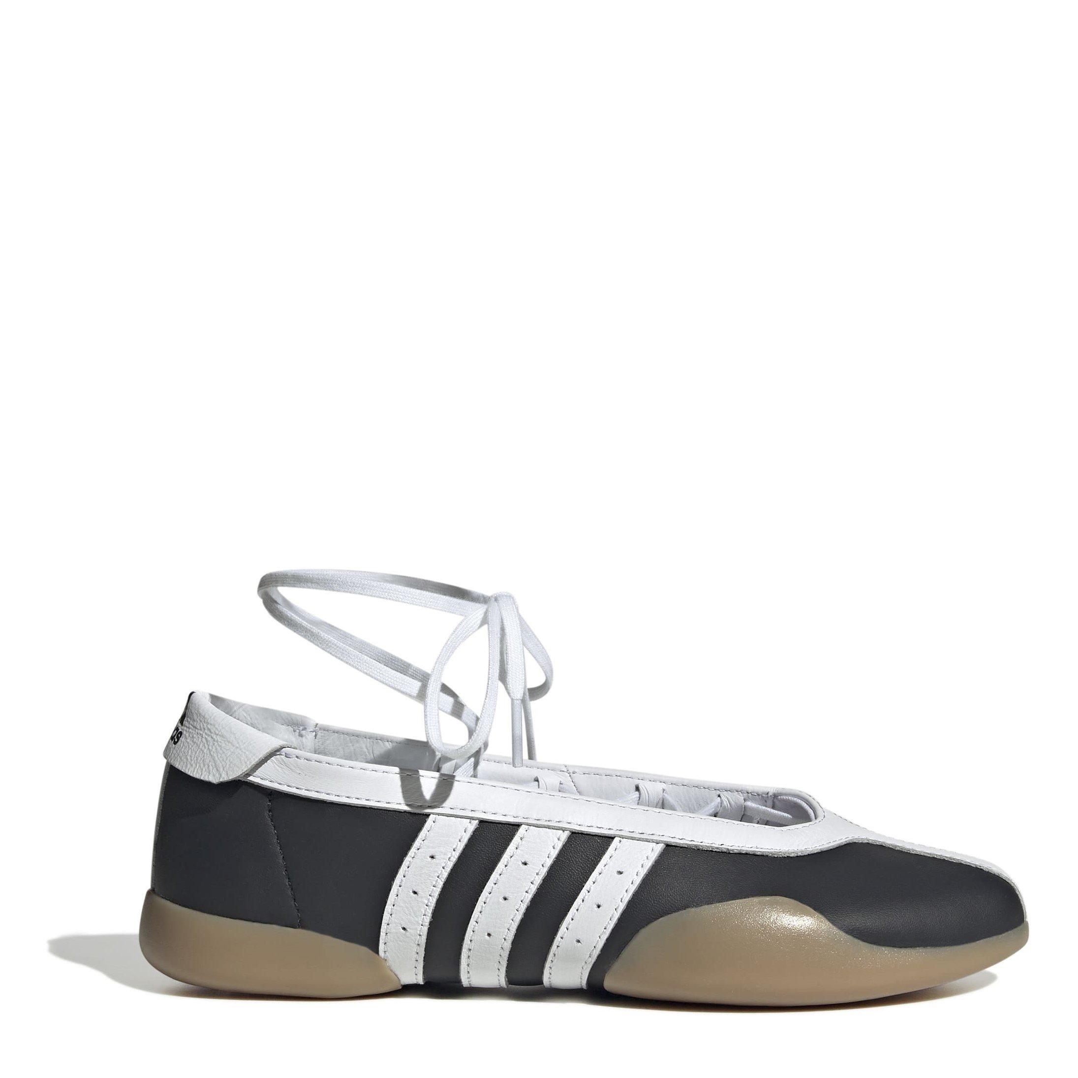 Black/White - adidas Originals - Womens Taekwondo Belt Low-Top Trainers - 1