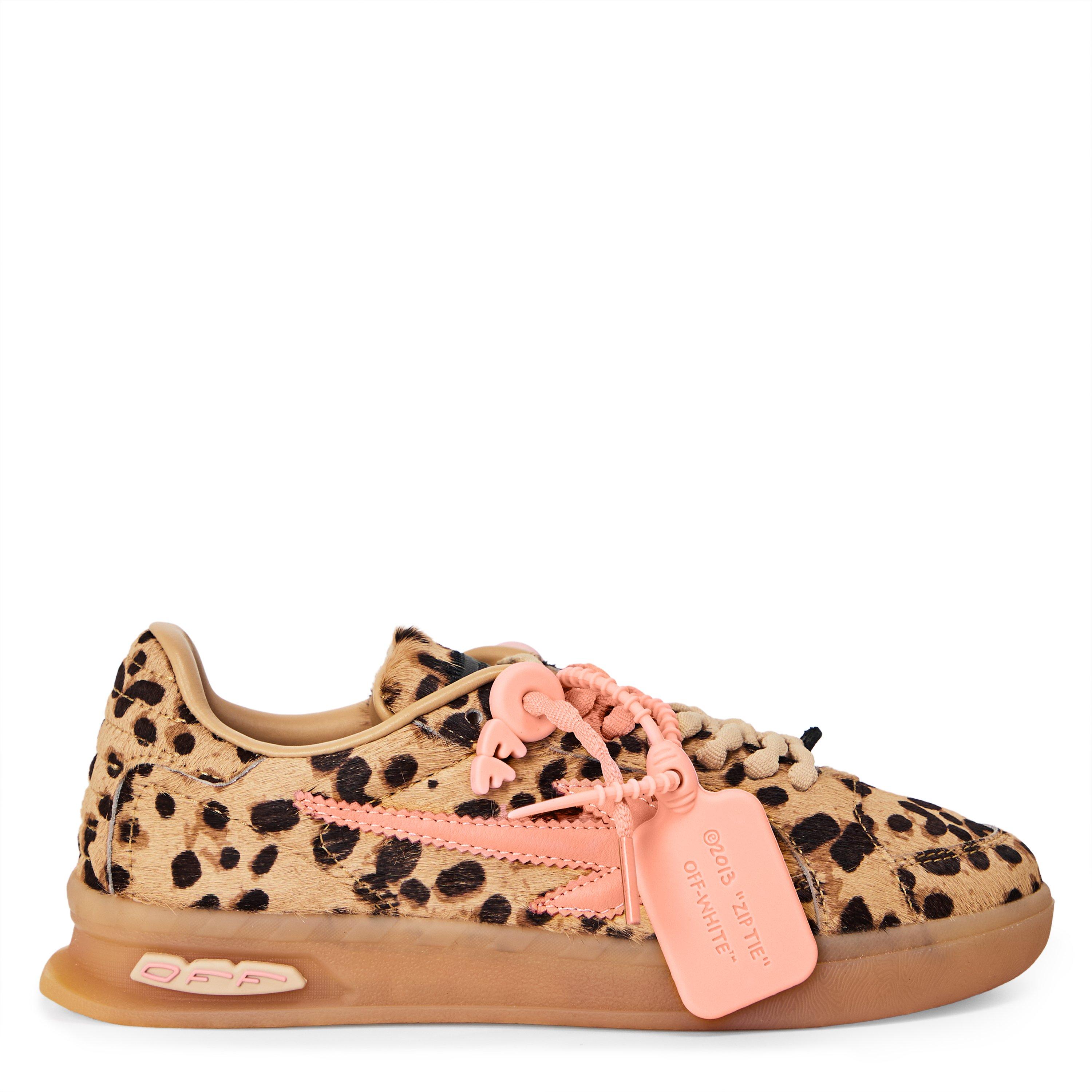 Off White End Of Play Trainer