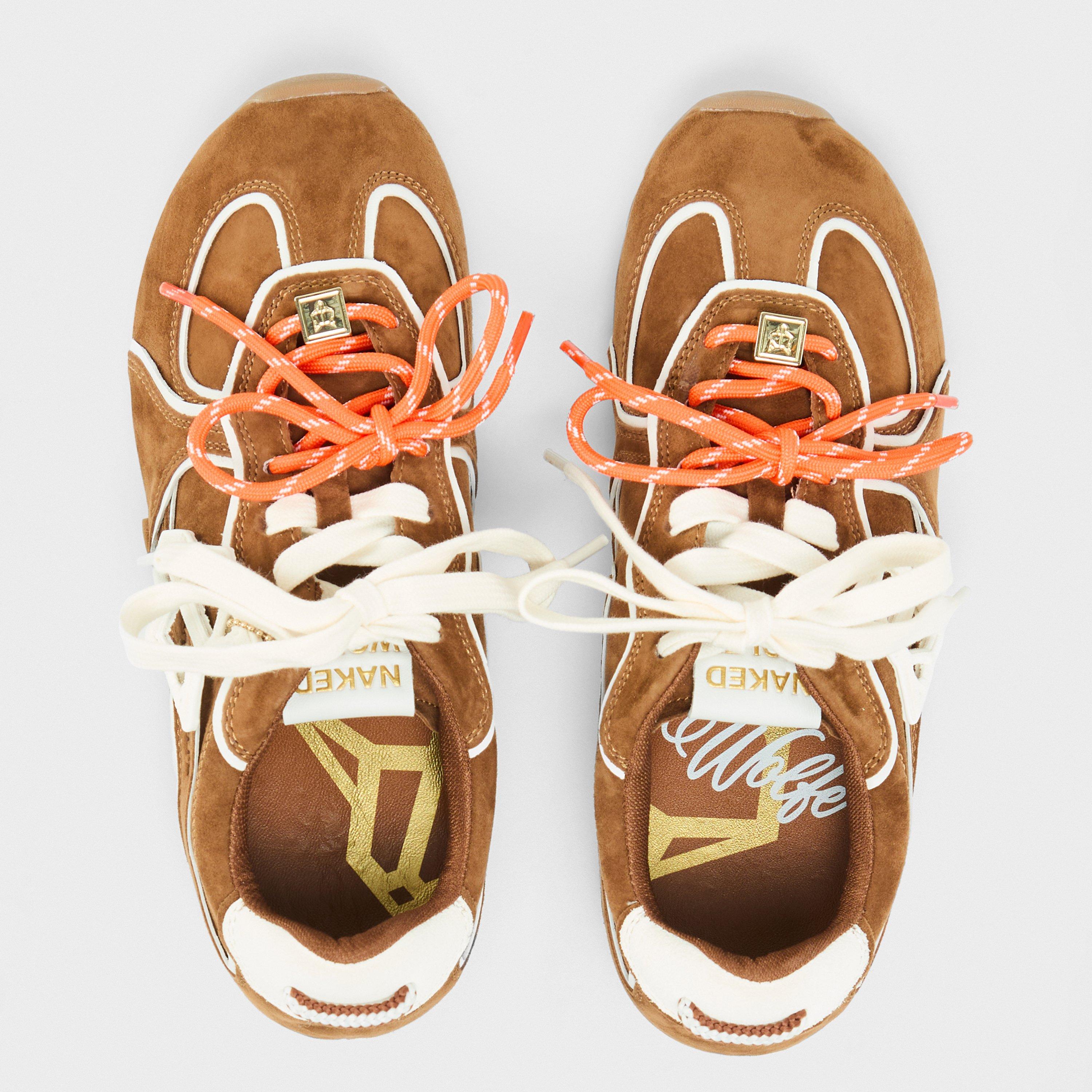 Tan - Naked Wolfe - Women's Adored Low-Top Trainers - 5