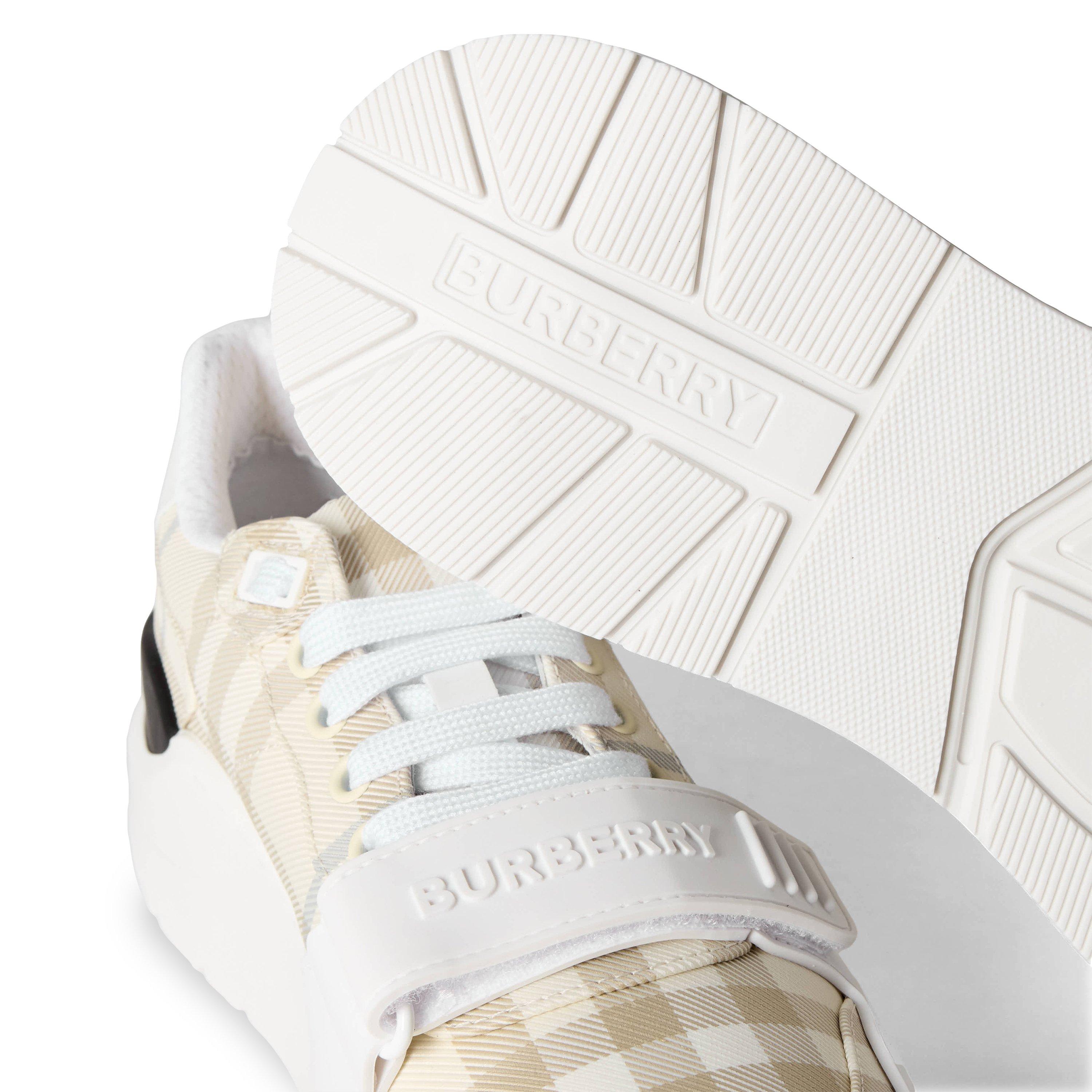 Sesame Beige - Burberry - Burb New Regis Ld63 - 3