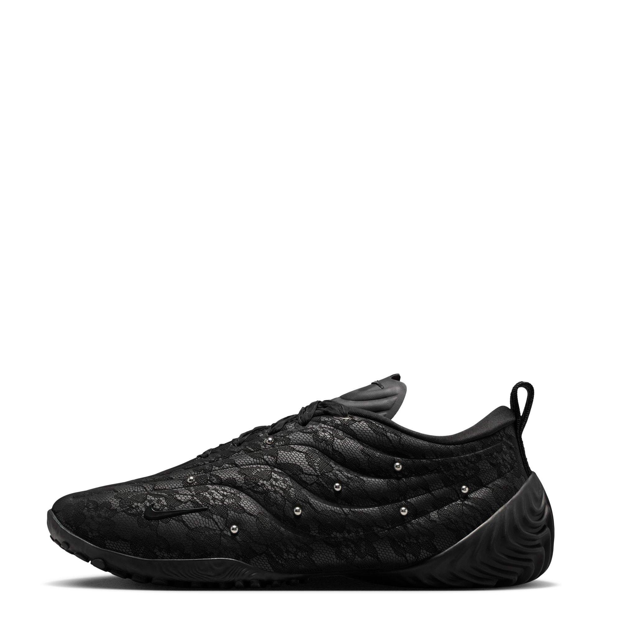 Black/Silver - Nike - Women's Astra Ultra PRM Low-Top Trainers - 2