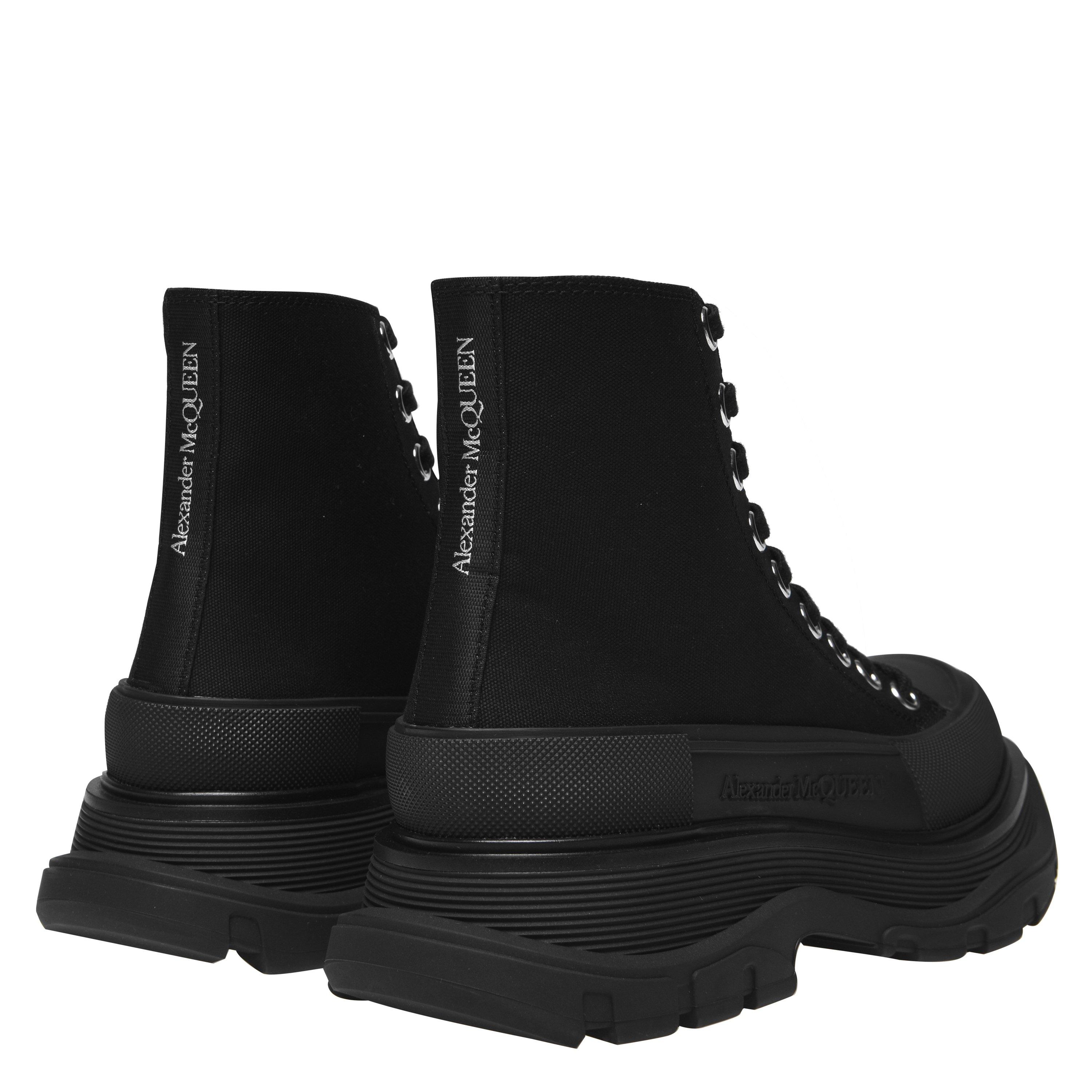 Black/Black1000 - Alexander McQueen - Tread Slick Boots - 6