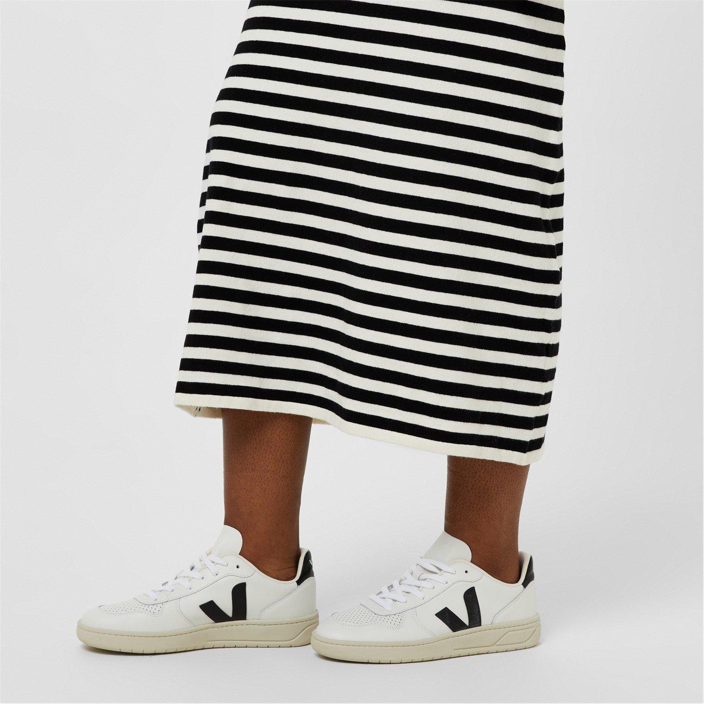 Ex White/Black - Veja - V-10 Trainers - 2