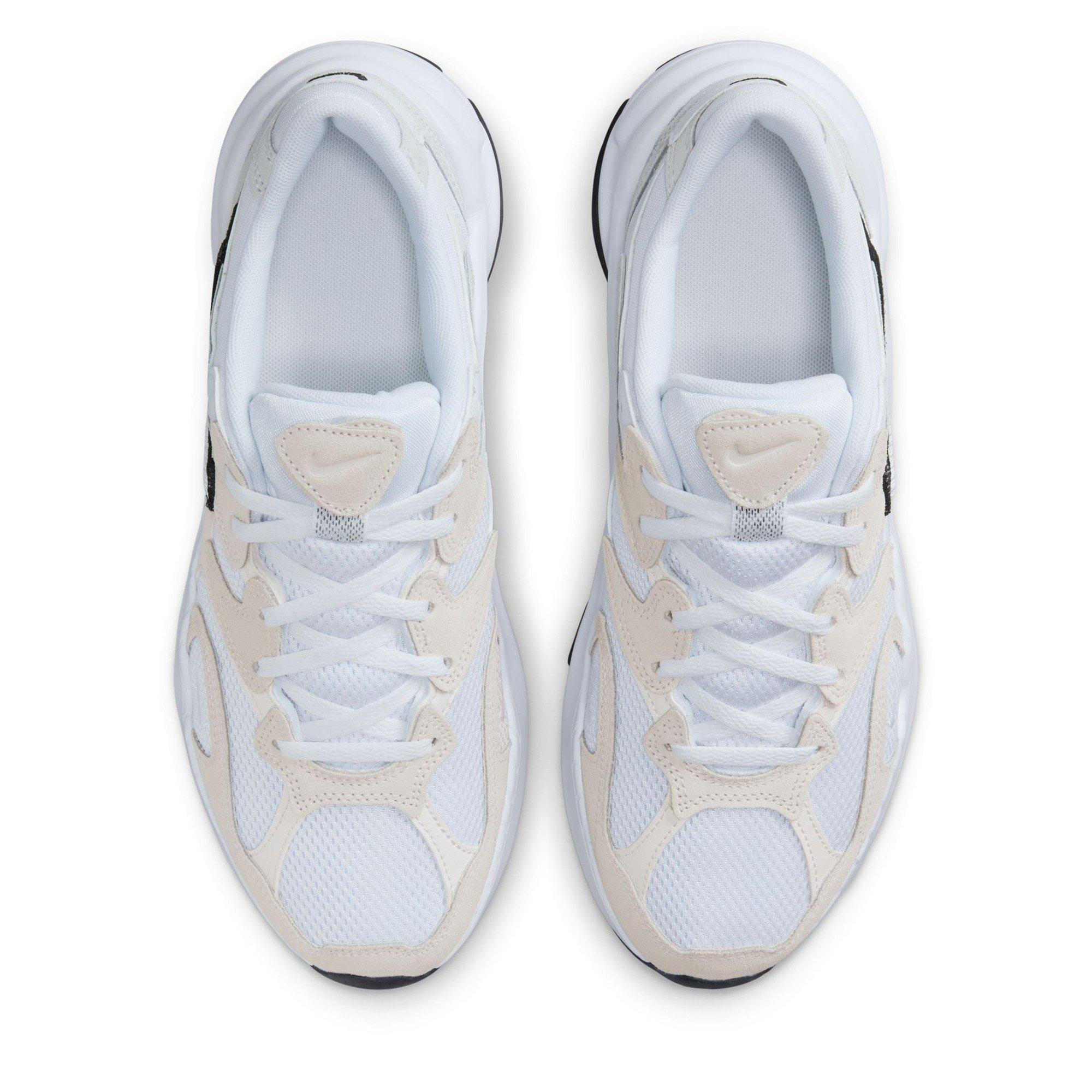 BRANCO NEVE DO CUME - Nike - A18 Trainers Womens - 6