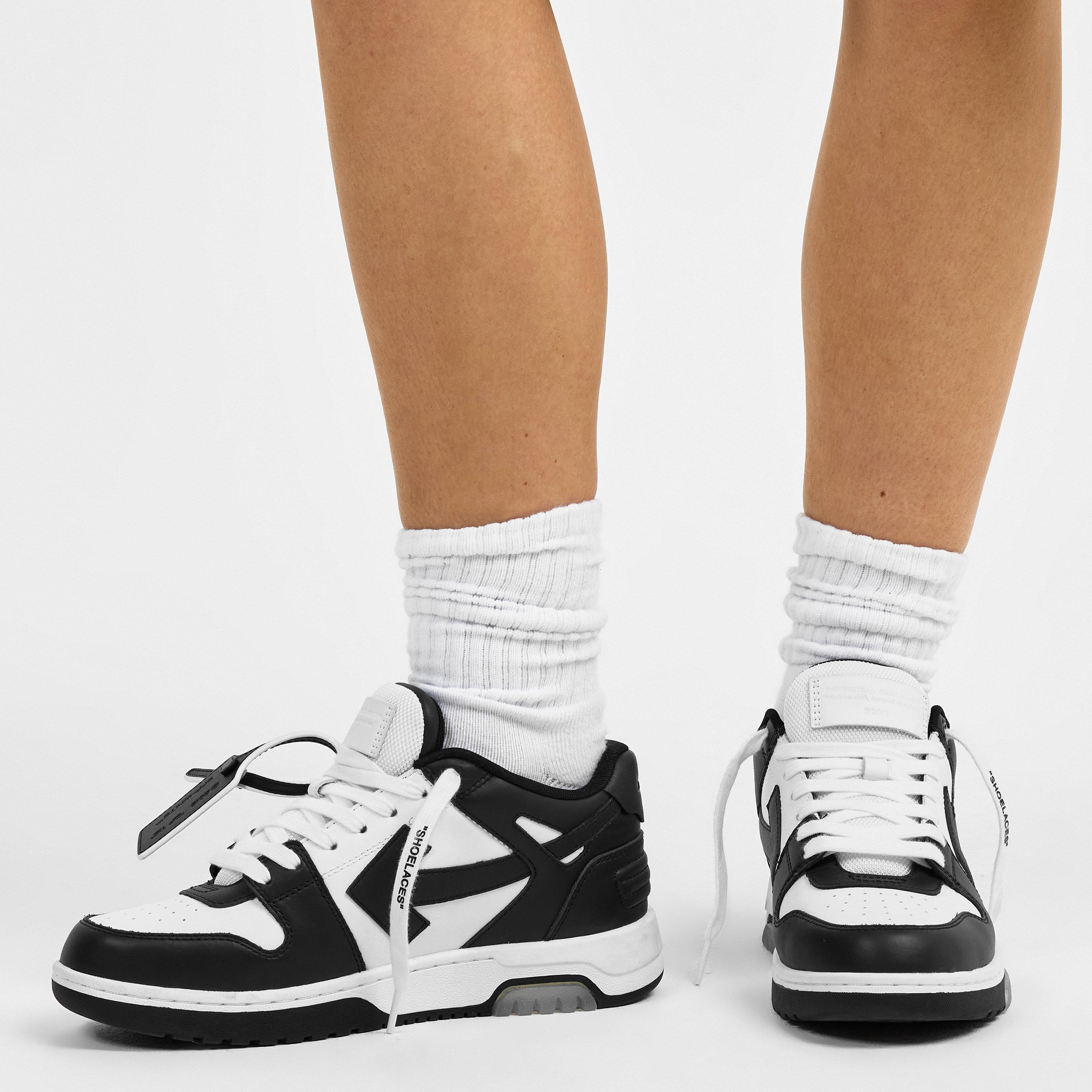 White/Black - Off White - Women's Out Of Office Leather Low-Top Trainers - 3