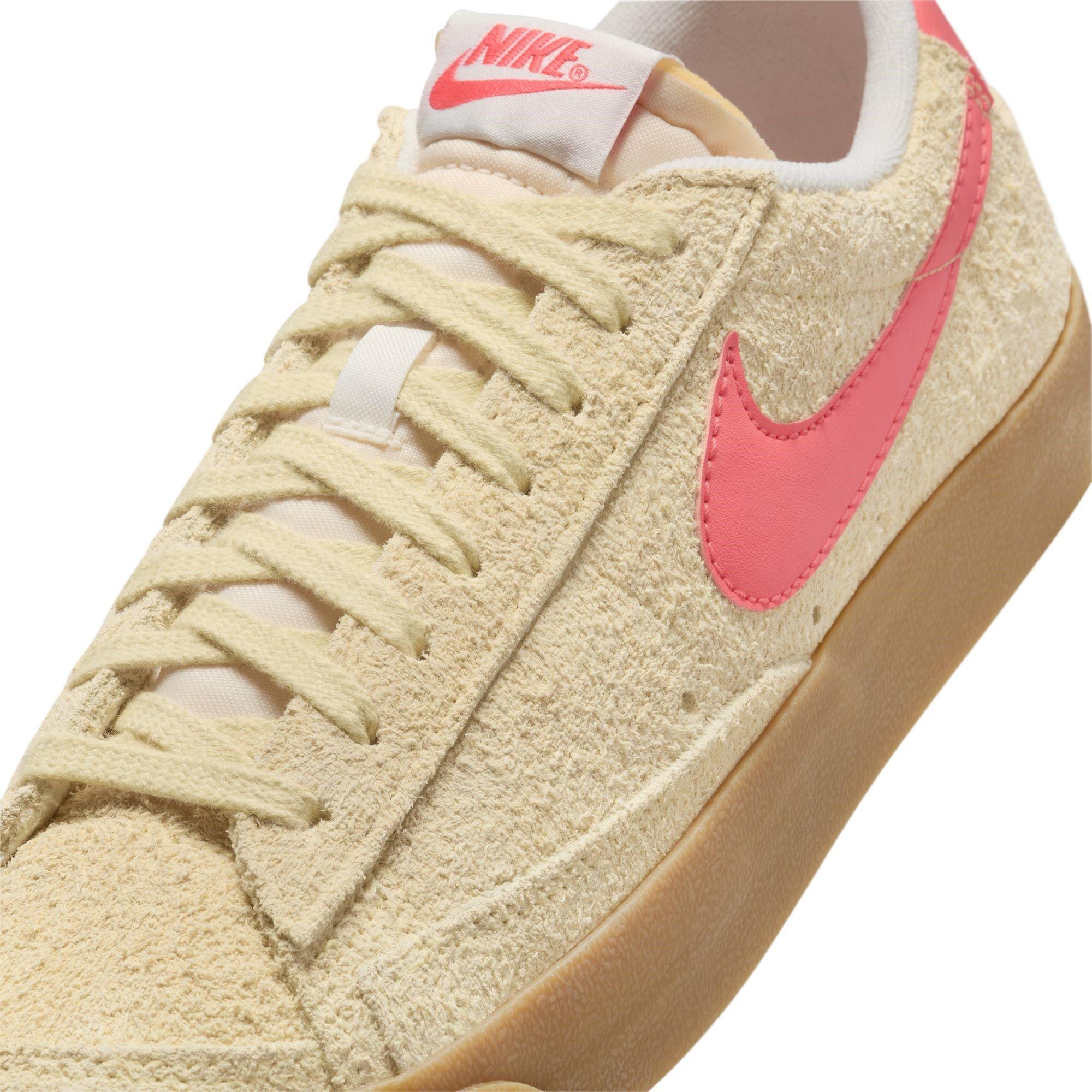 Ember/Pink - Nike - Blazer Low Trainers Womens - 7
