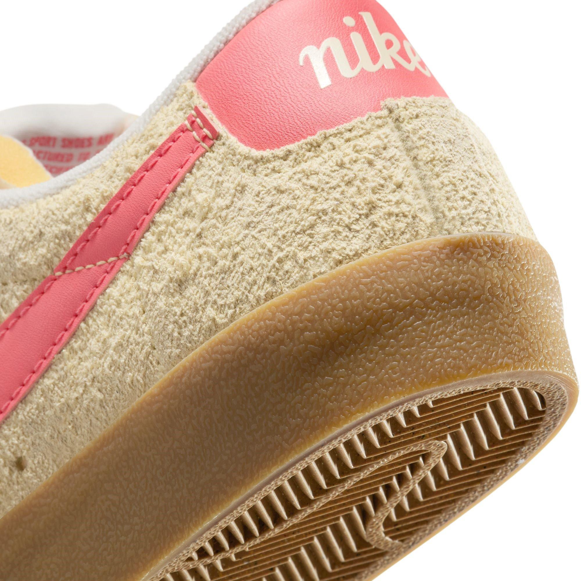Ember/Pink - Nike - Blazer Low Trainers Womens - 8