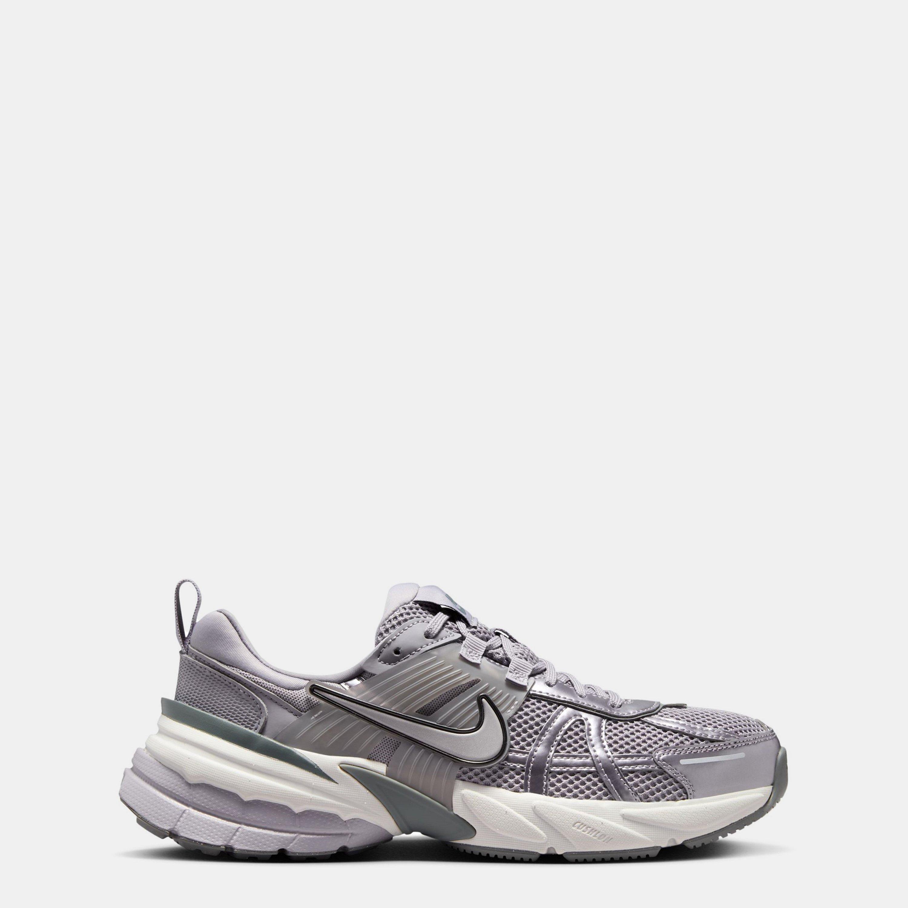 Nike V2K Runner Shoes Womens
