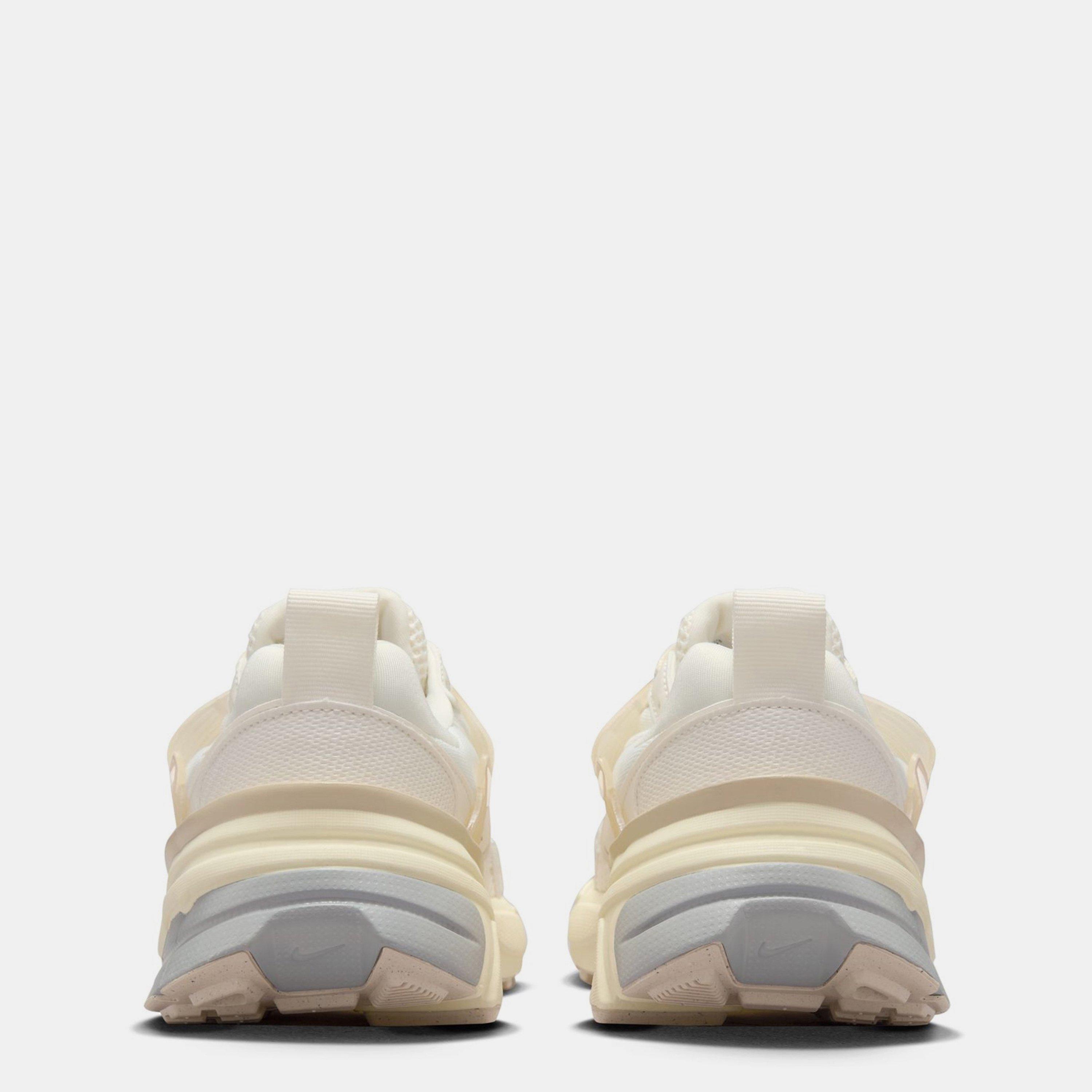 Bleg elfenben - Nike - V2K Runner Shoes Womens - 4