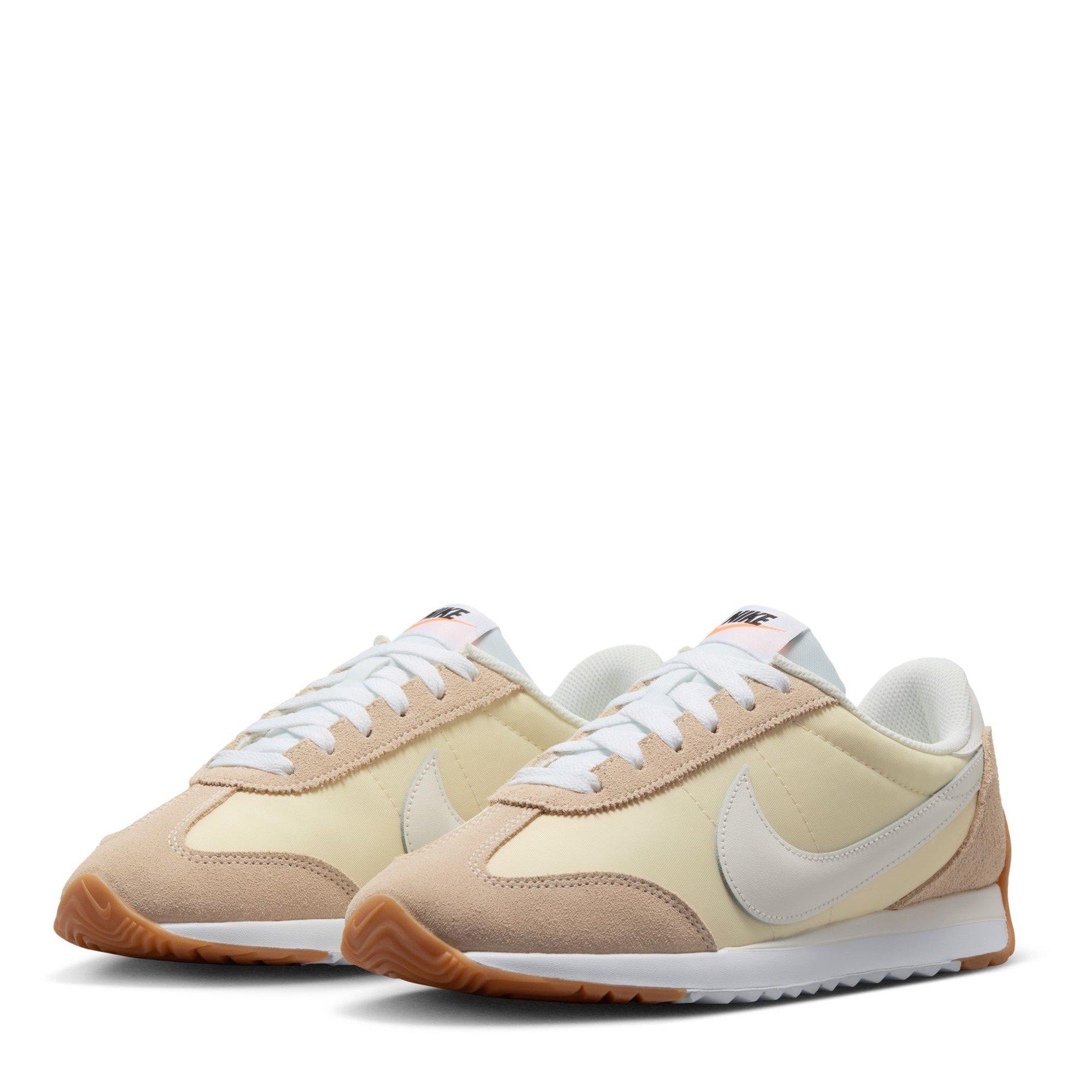 womens nike sptcas