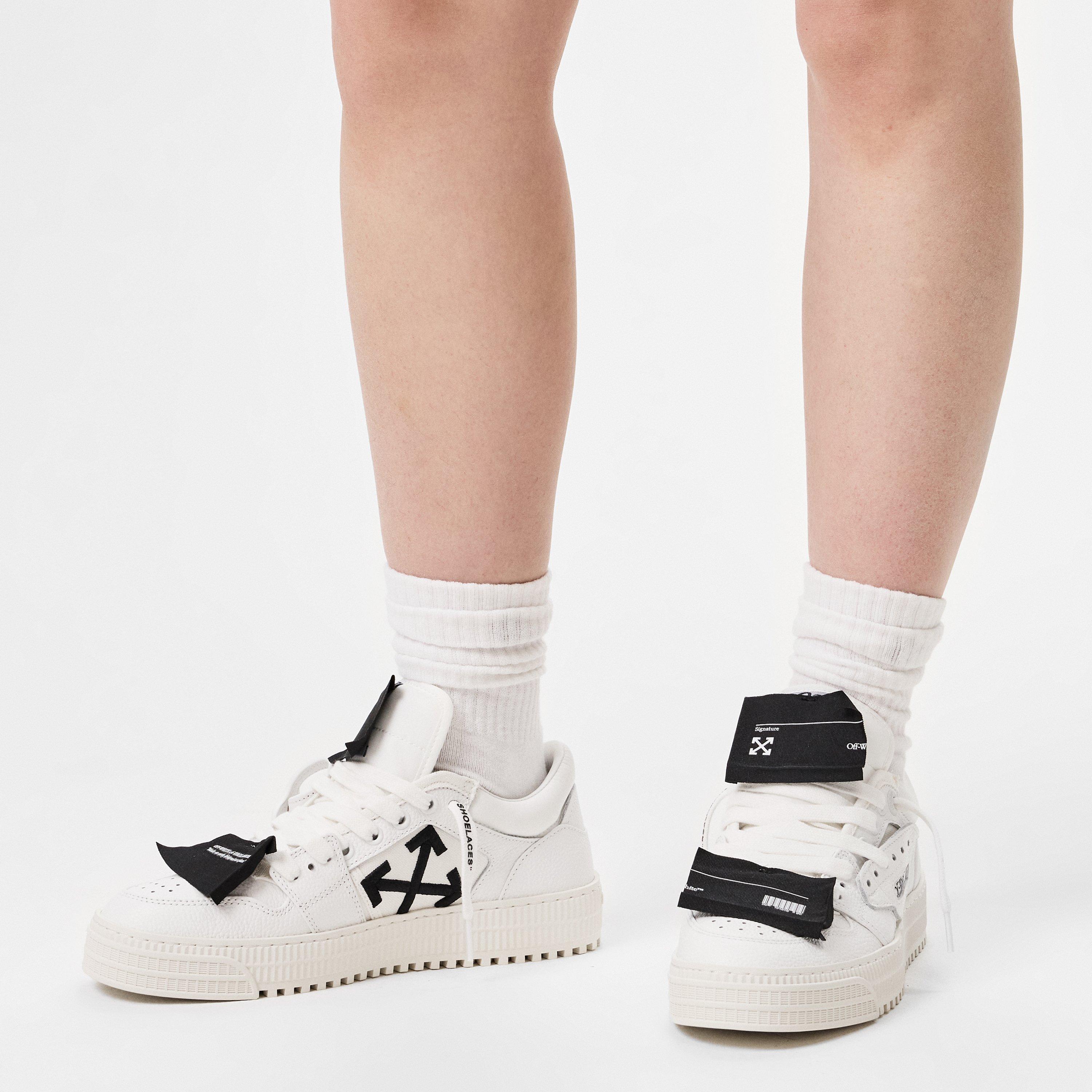 Off White | Women's Low 3.0 Sneakers with ZIP Tie Tag | Low