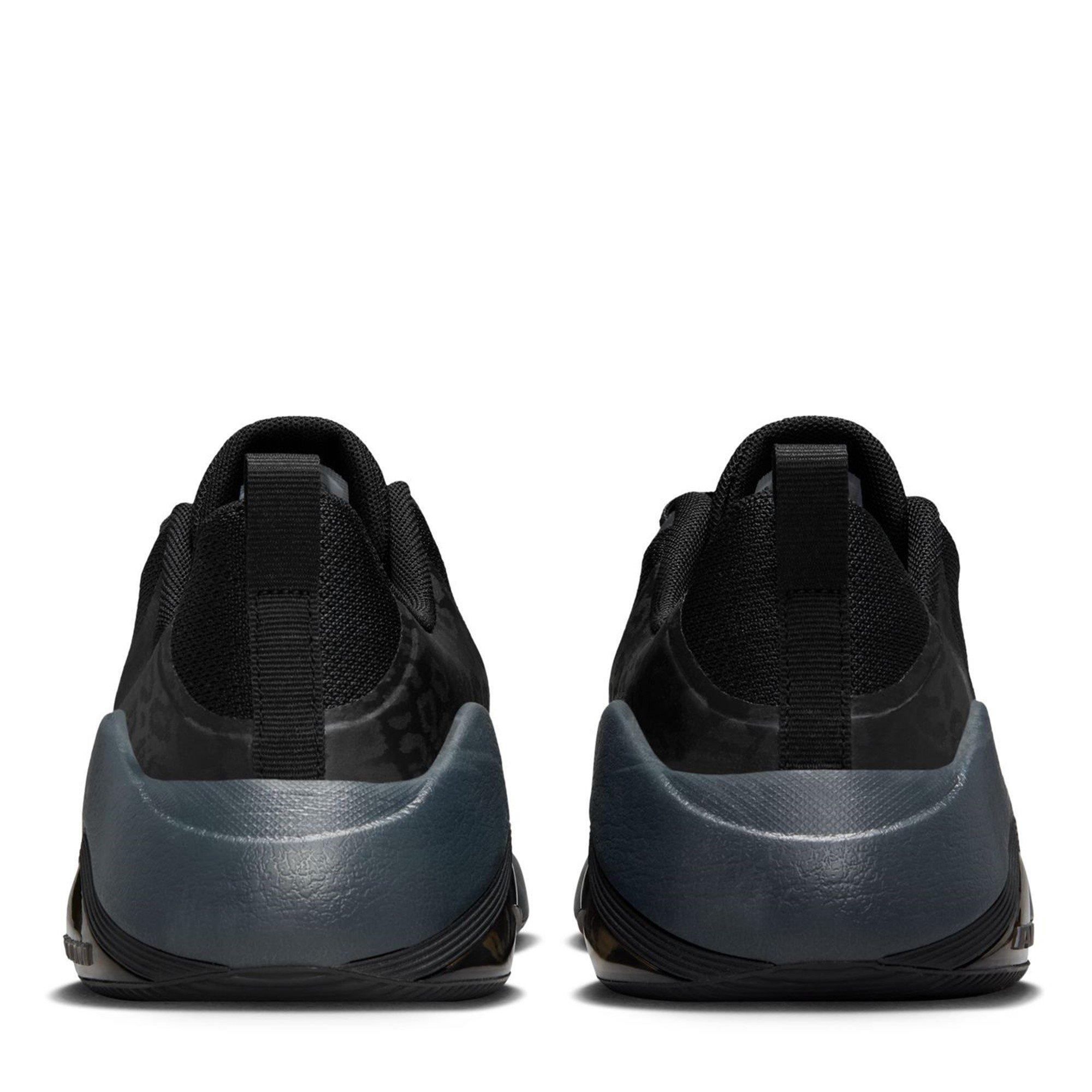 Triple Black - Nike - Bella 7 Workout Shoes Womens - 5