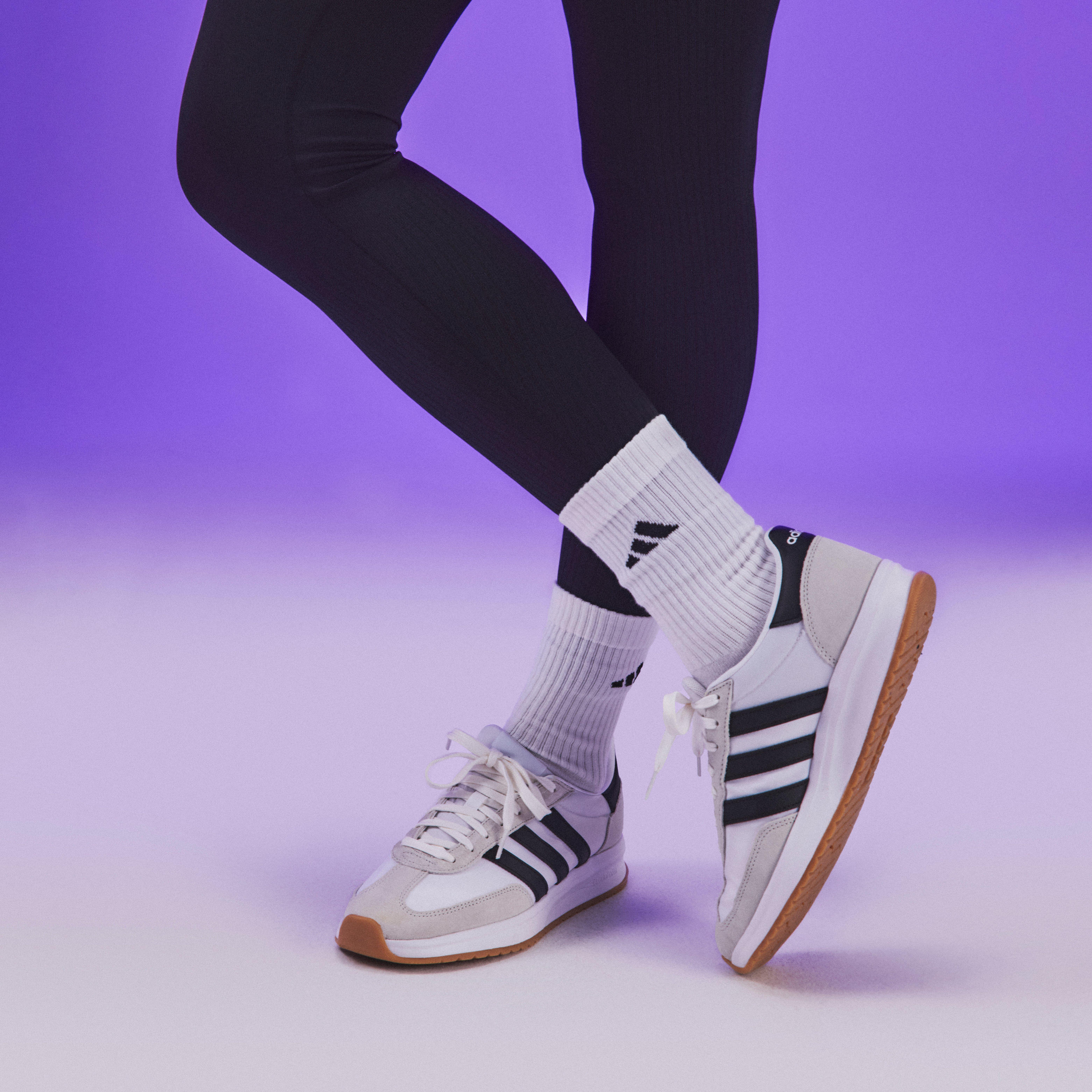 Blanco/Negro - adidas - Run 70s 2.0 Low-Top Trainers Womens - 3