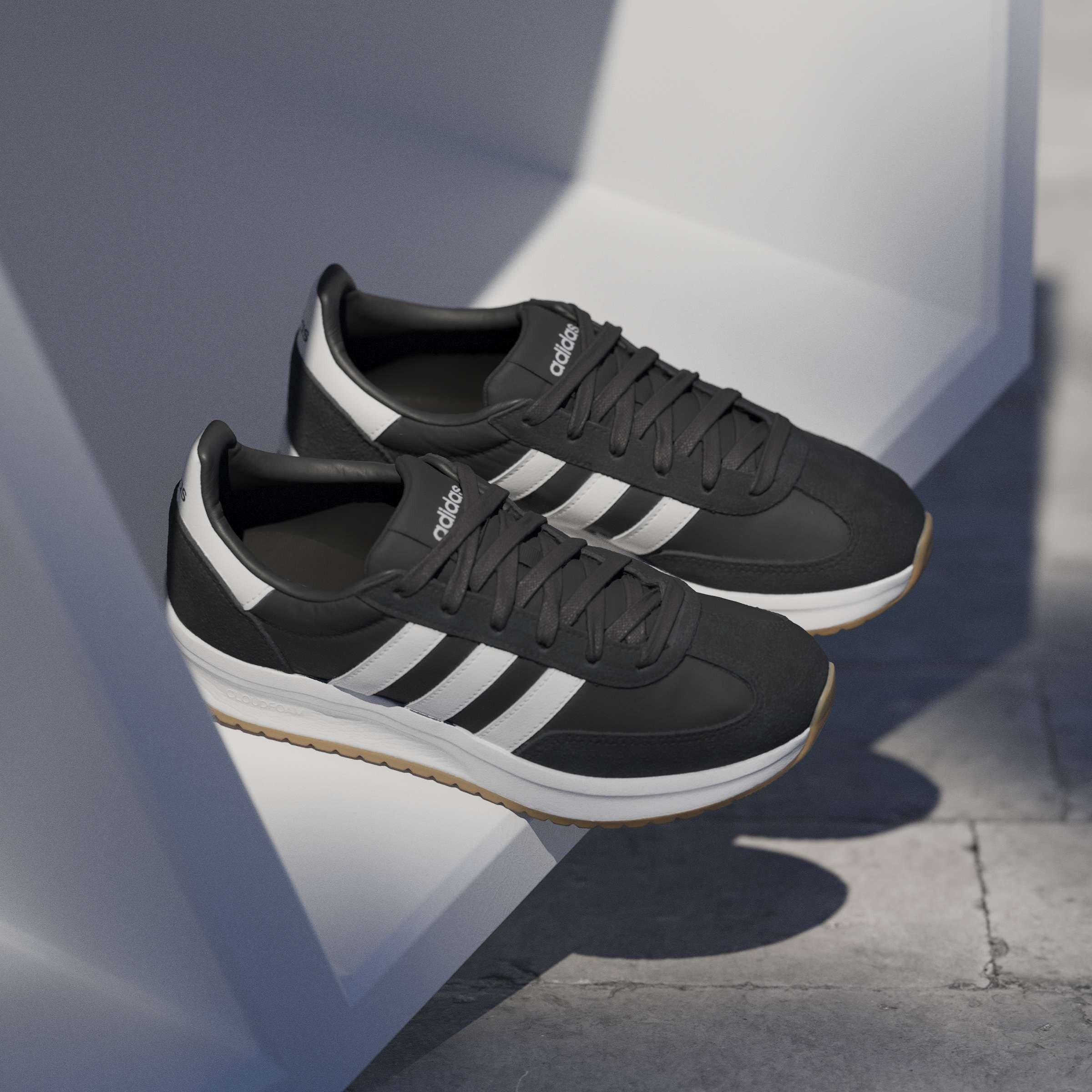 Noir/Blanc/Gomme - adidas - Run 70s 2.0 Low-Top Trainers Womens - 12