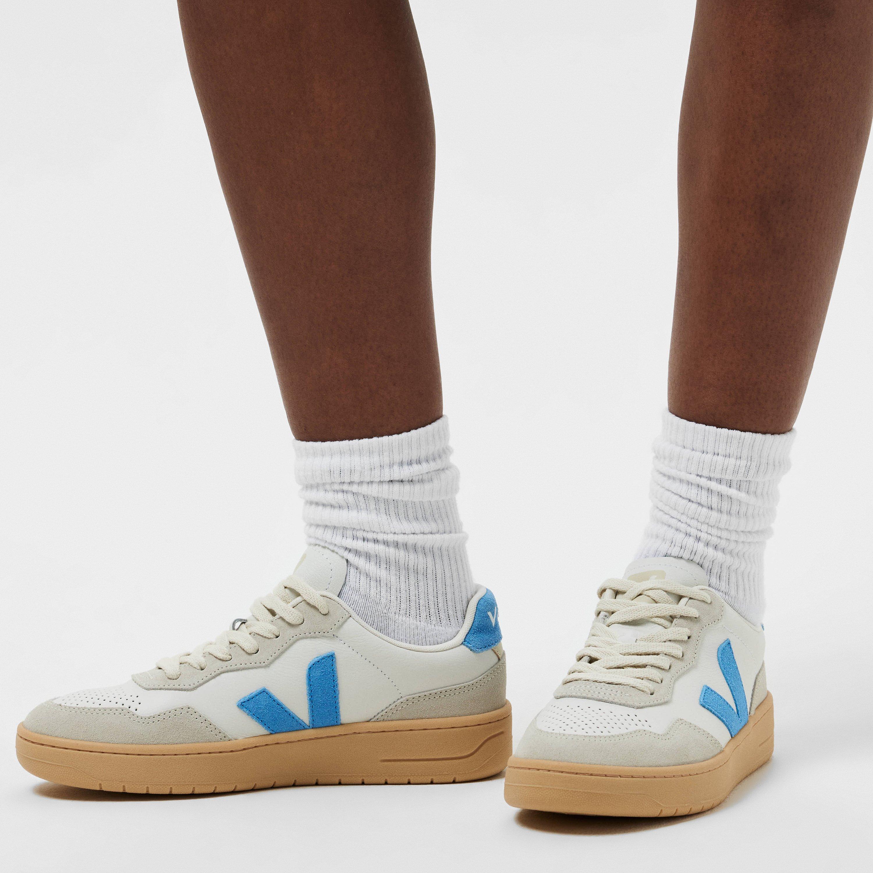 Ex White Aqua - Veja - Women's V90 Low-Top Trainers - 3