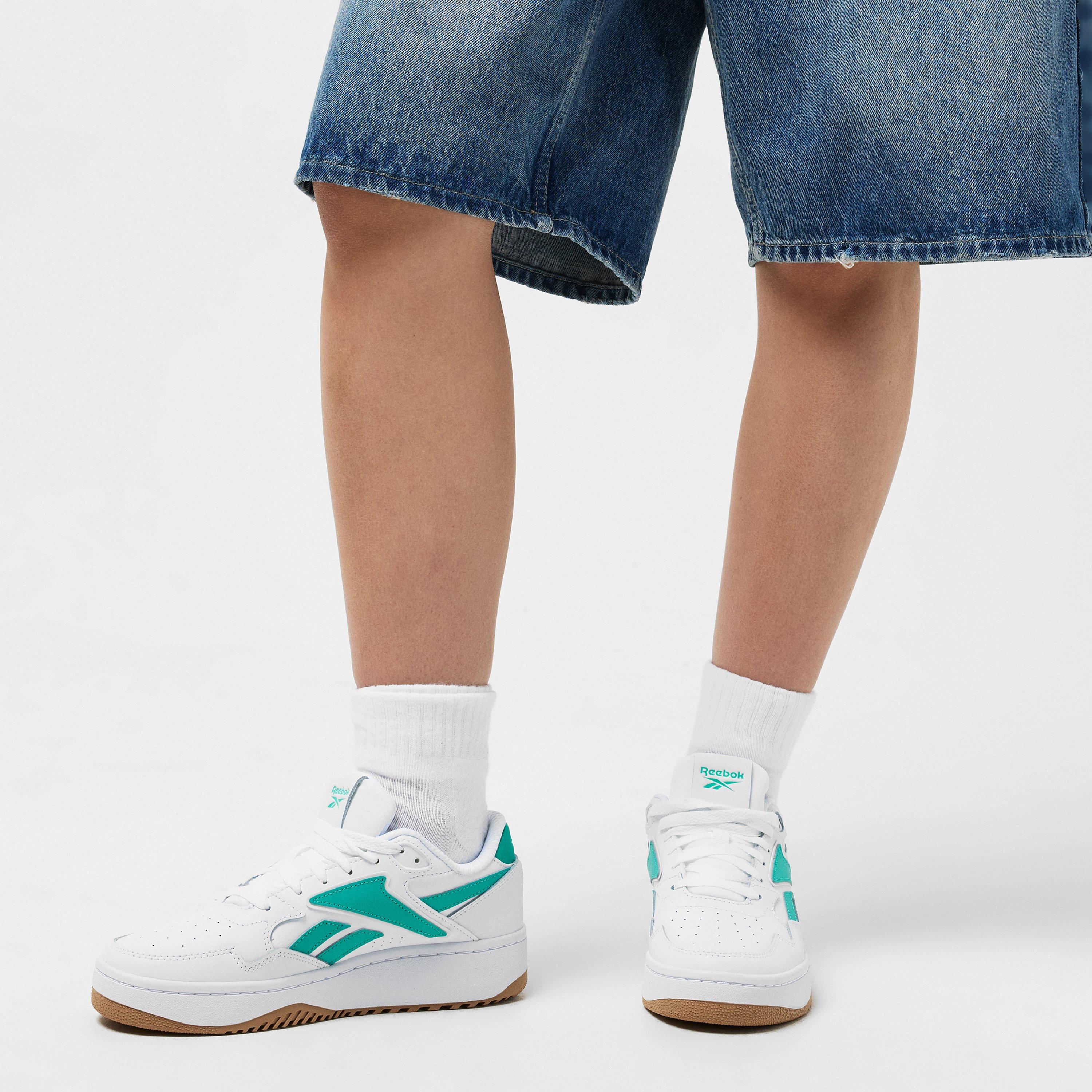 White/Gum/Unlea - Reebok - Chill Basketball Trainers - 3