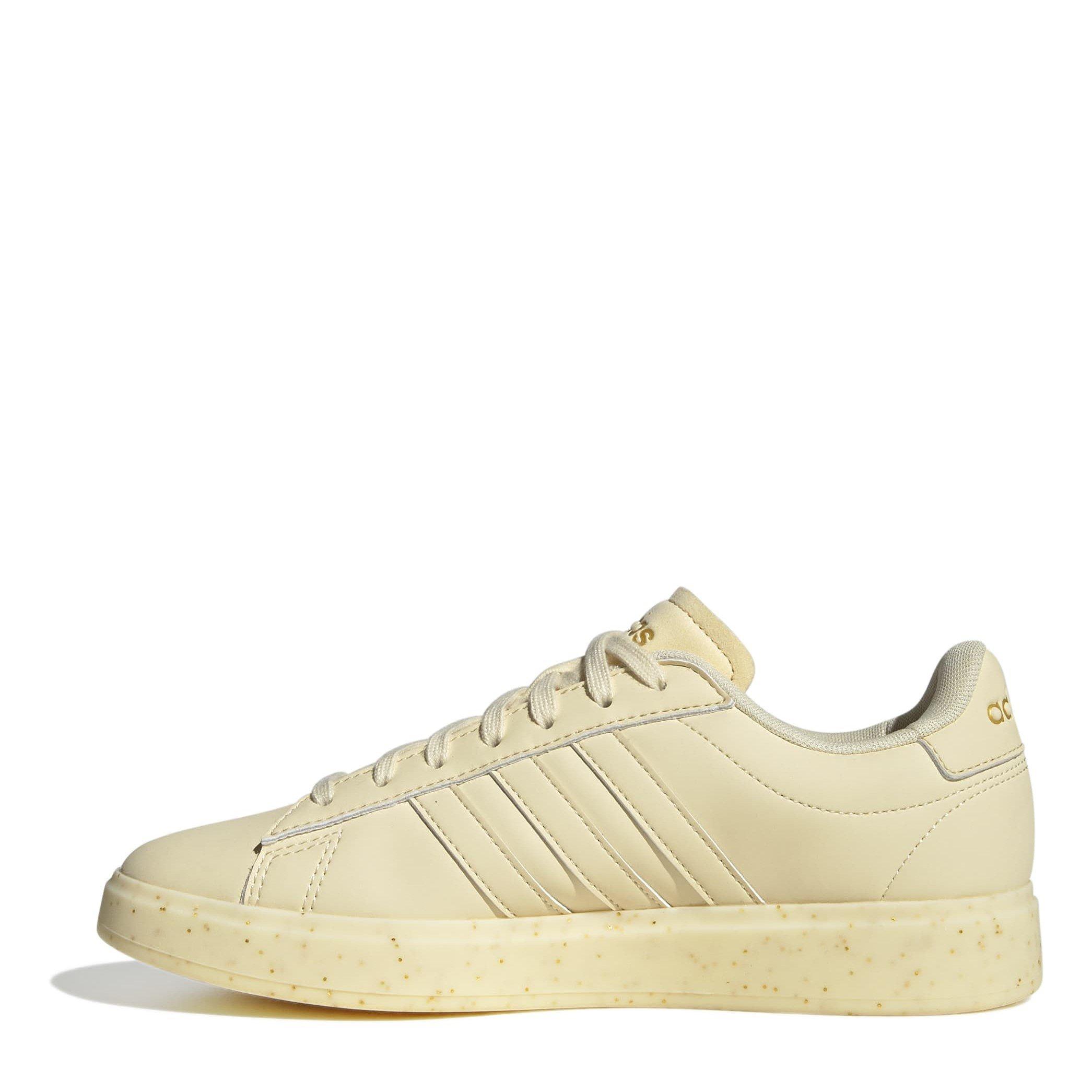 W.Vanilla/Gold - adidas - Grand Court Womens Shoes - 2