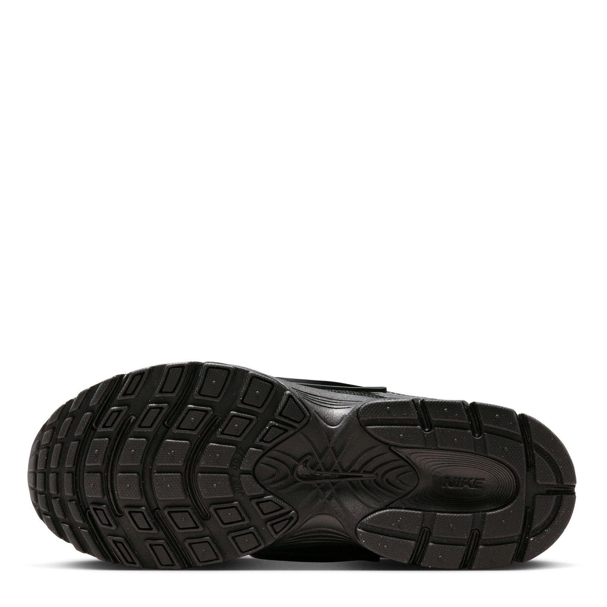 Triple Black - Nike - V5 RNR - 6