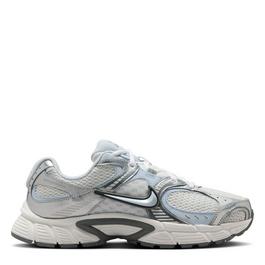 Nike Vomero Run 5 running Trainers Womens