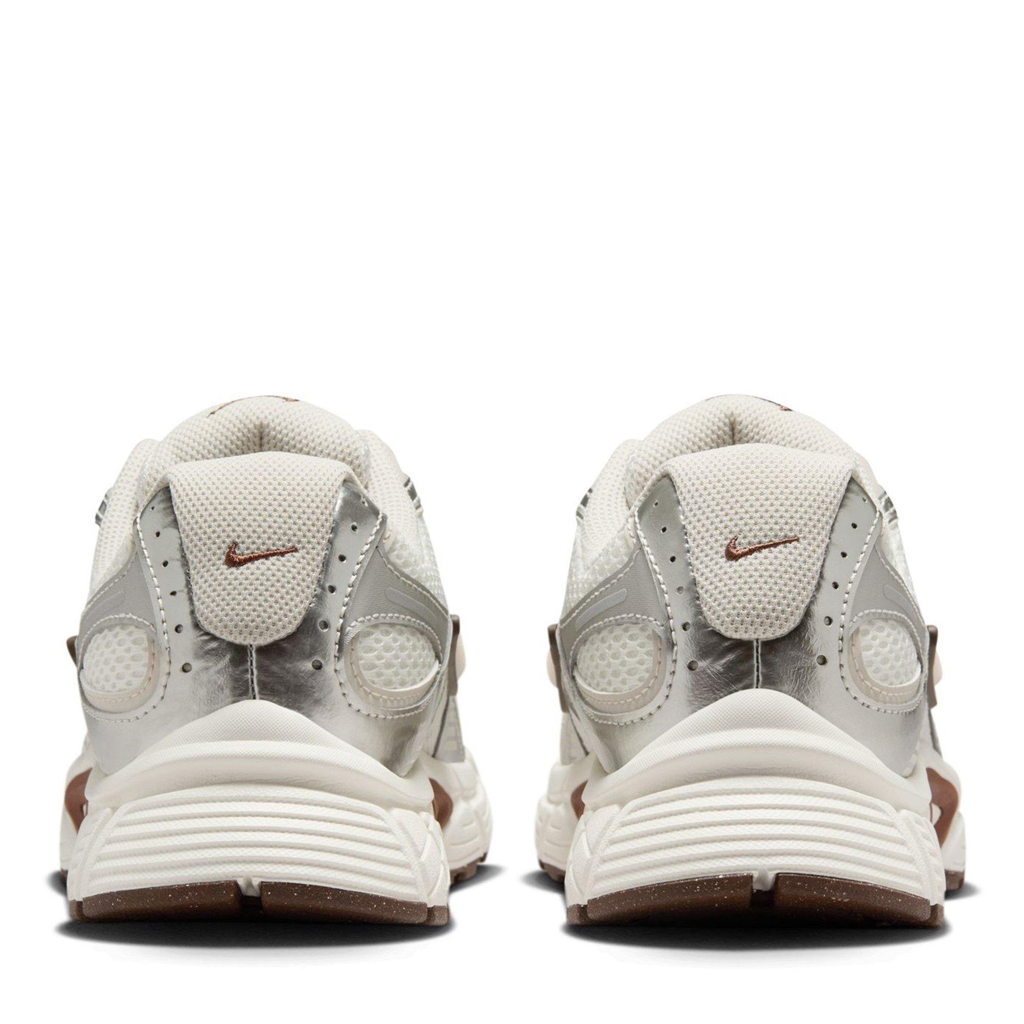 Off White/Brown - Nike - V5 RNR - 4