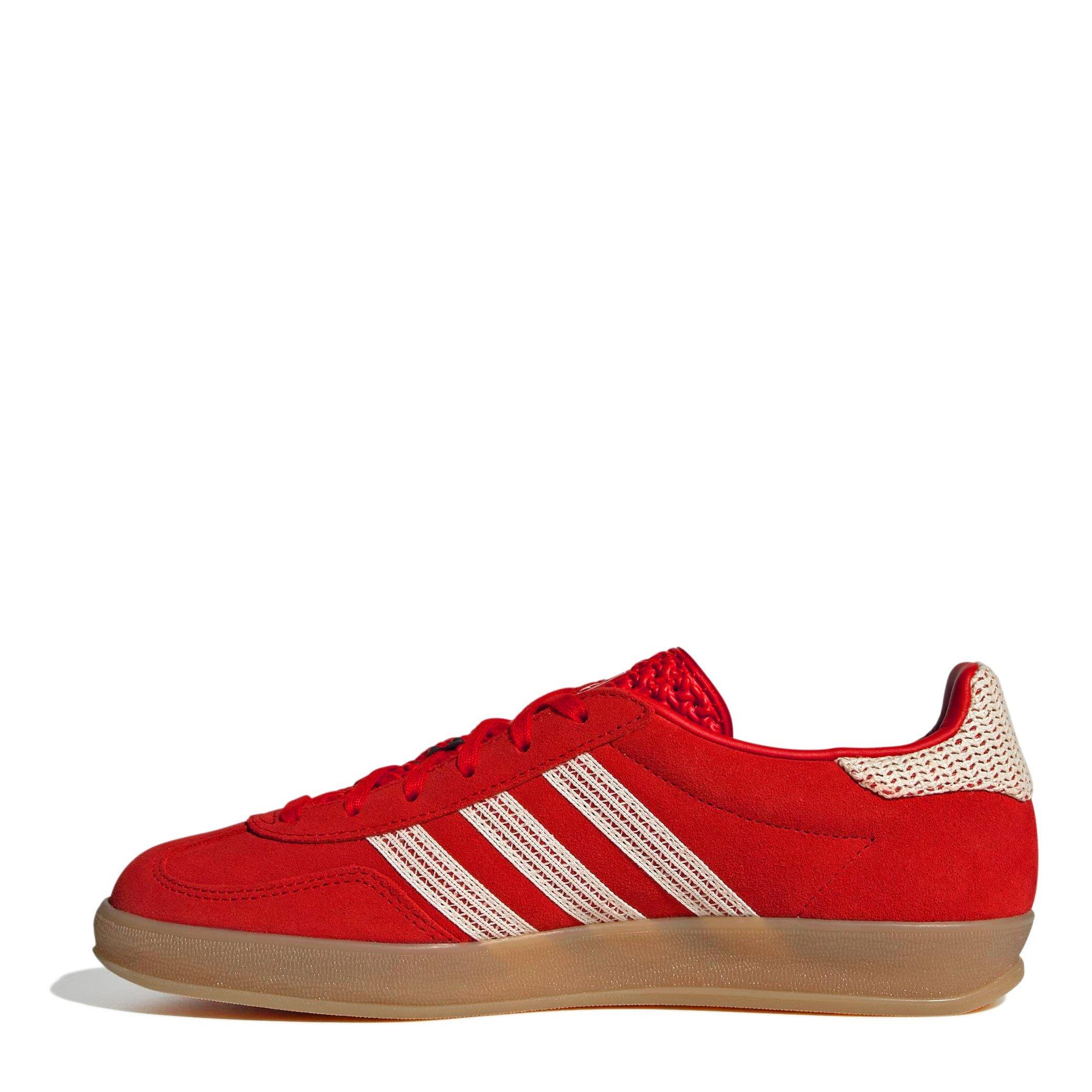 Red/Crochet - adidas Originals - Gazelle Trainers - 2