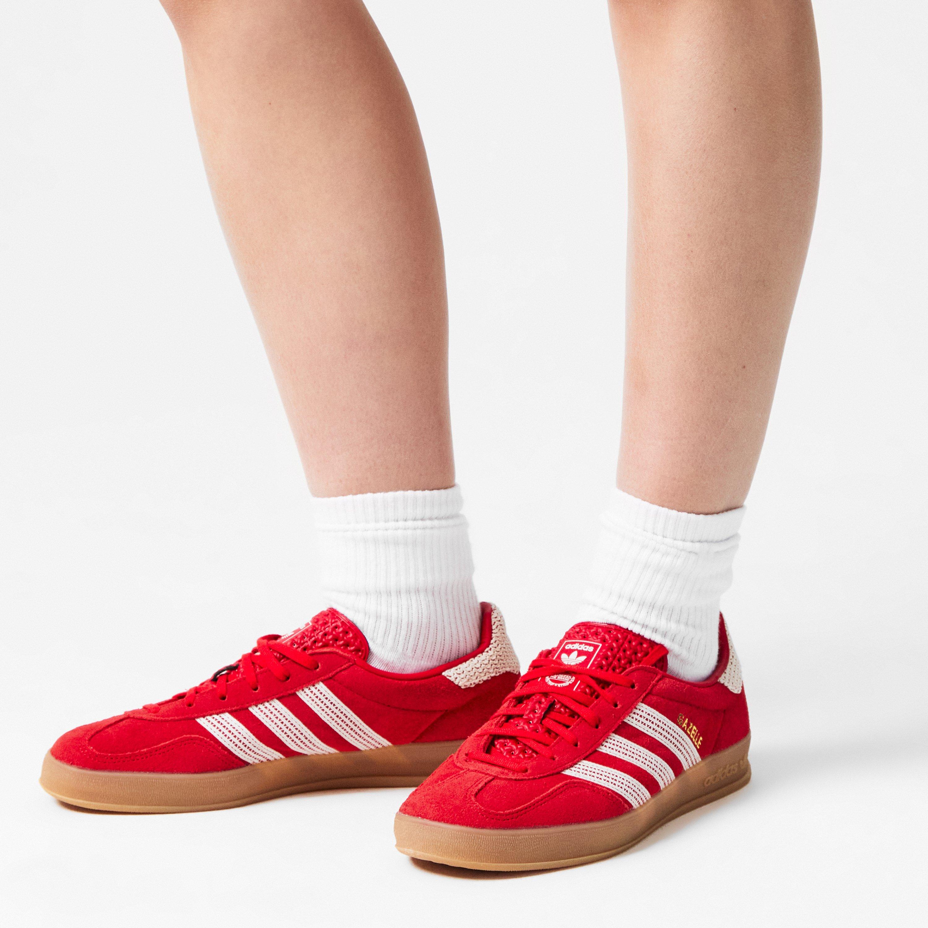 Red/Crochet - adidas Originals - Gazelle Trainers - 3