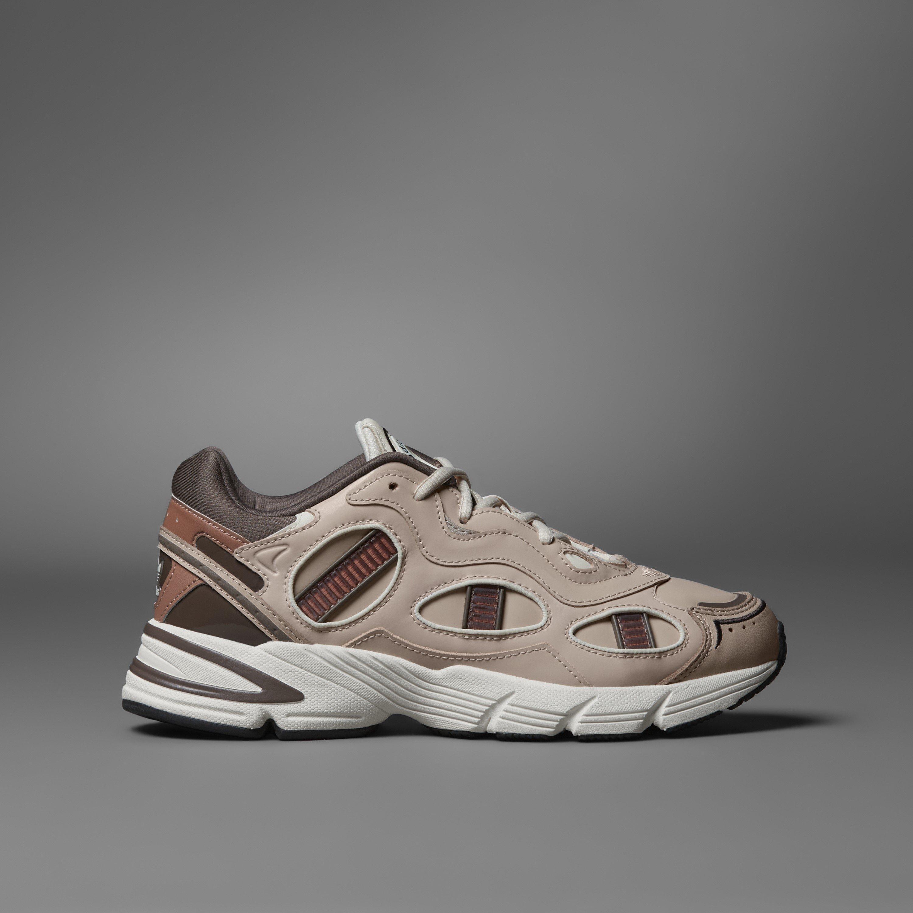 Wontau/Clastr - adidas Originals - Women's Nizza Platform Canvas Trainers - 12